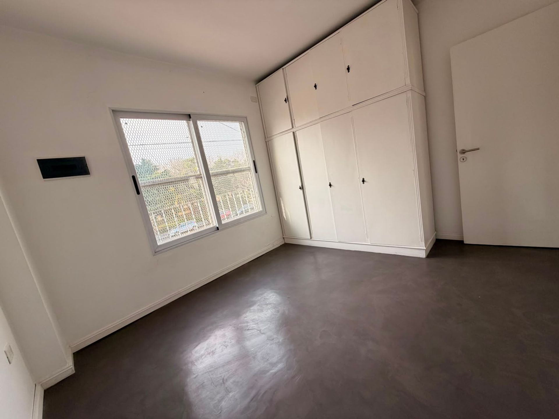 P H en Venta en Moron, G.B.A. Zona Oeste