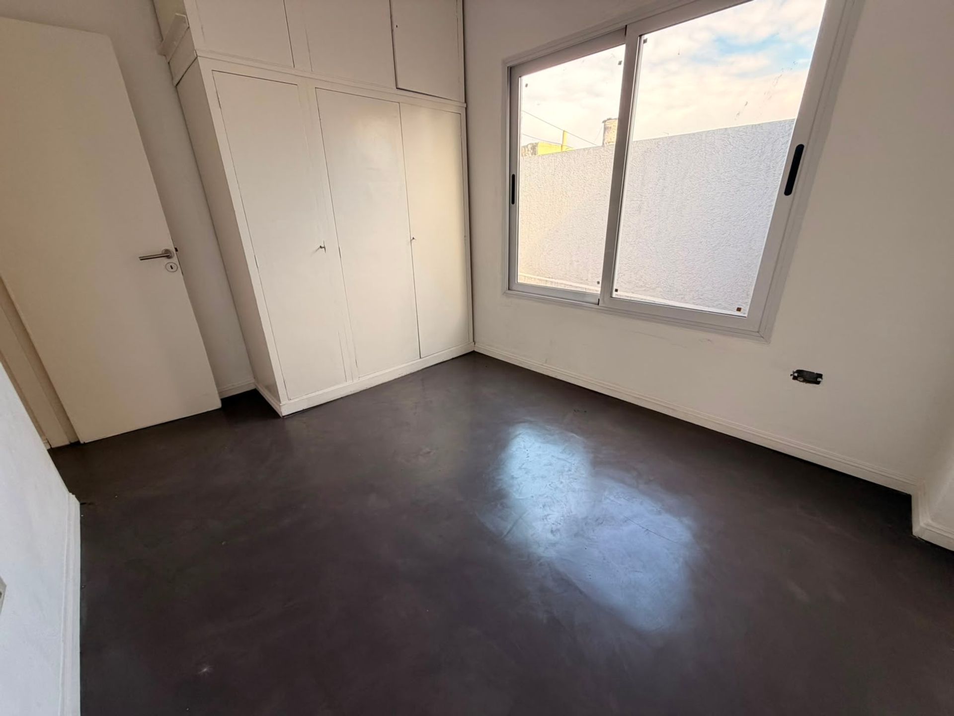 P H en Venta en Moron, G.B.A. Zona Oeste