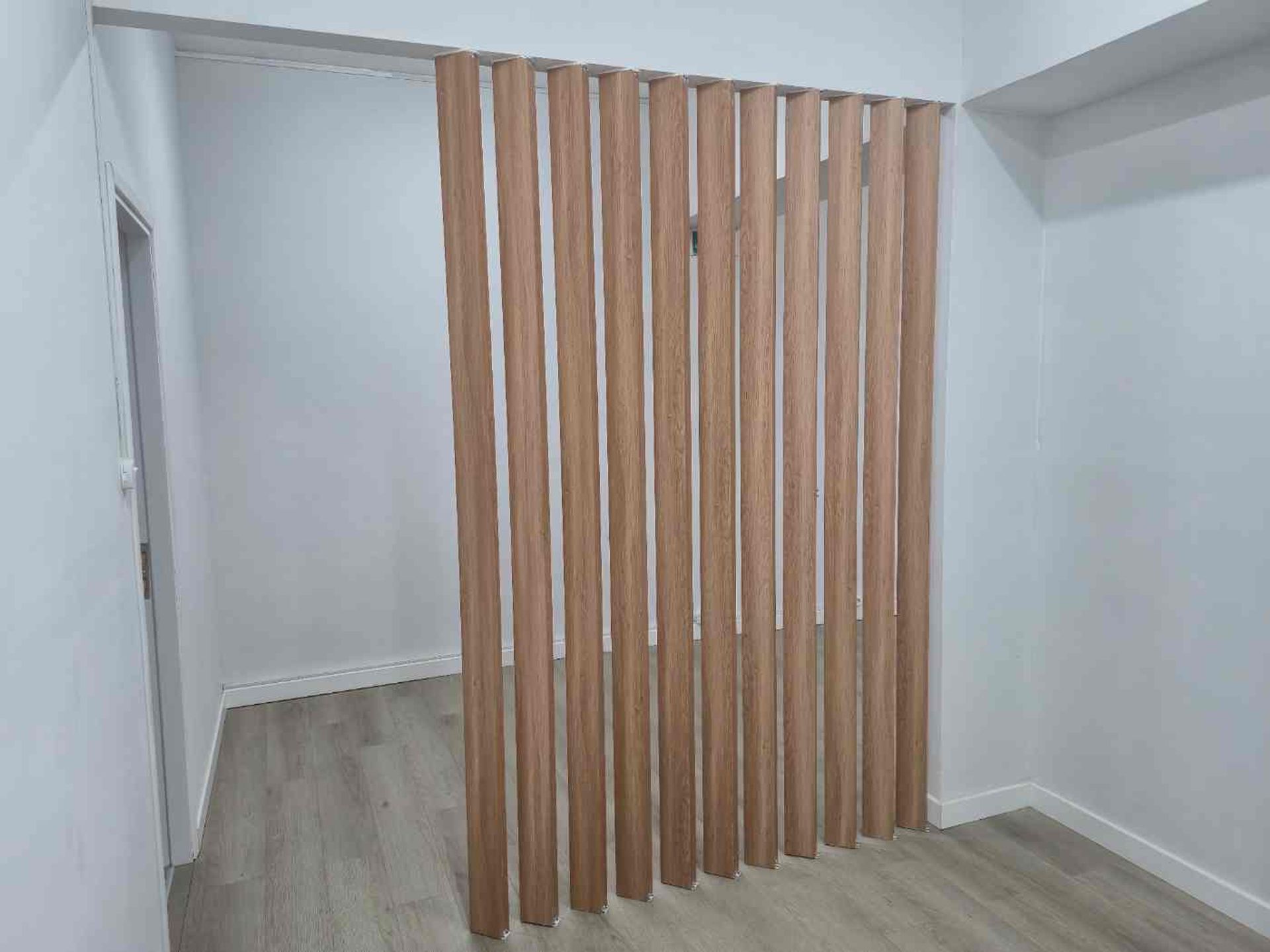 Alquiler de local comercial en el Centro Yi y 18 - 17