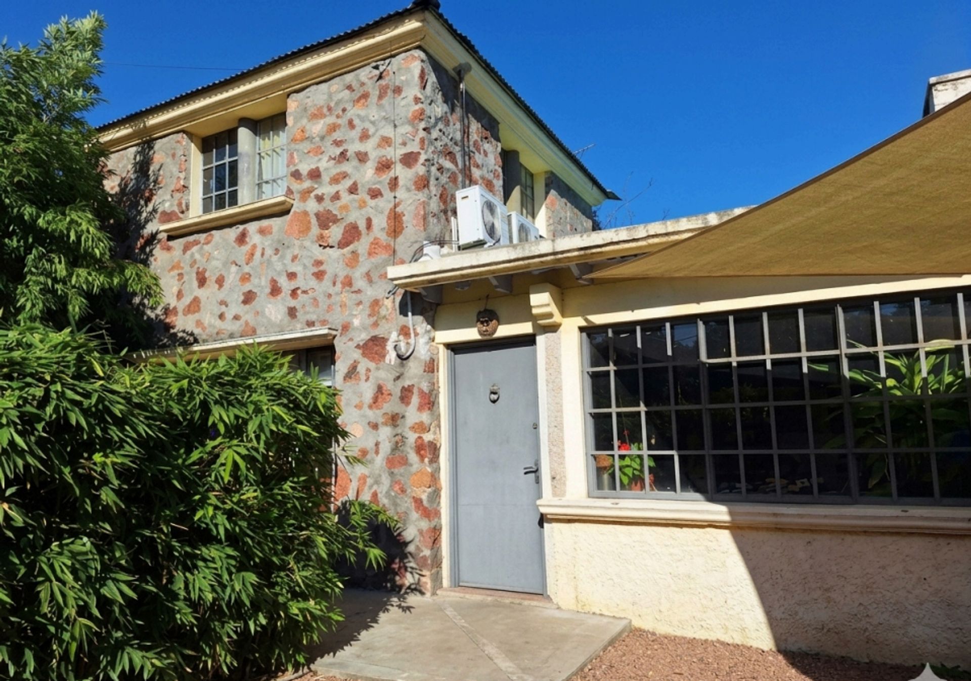 VENTA CASA 2 DORMITORIOS Y APARTAMENTO PINAR SUR - 1