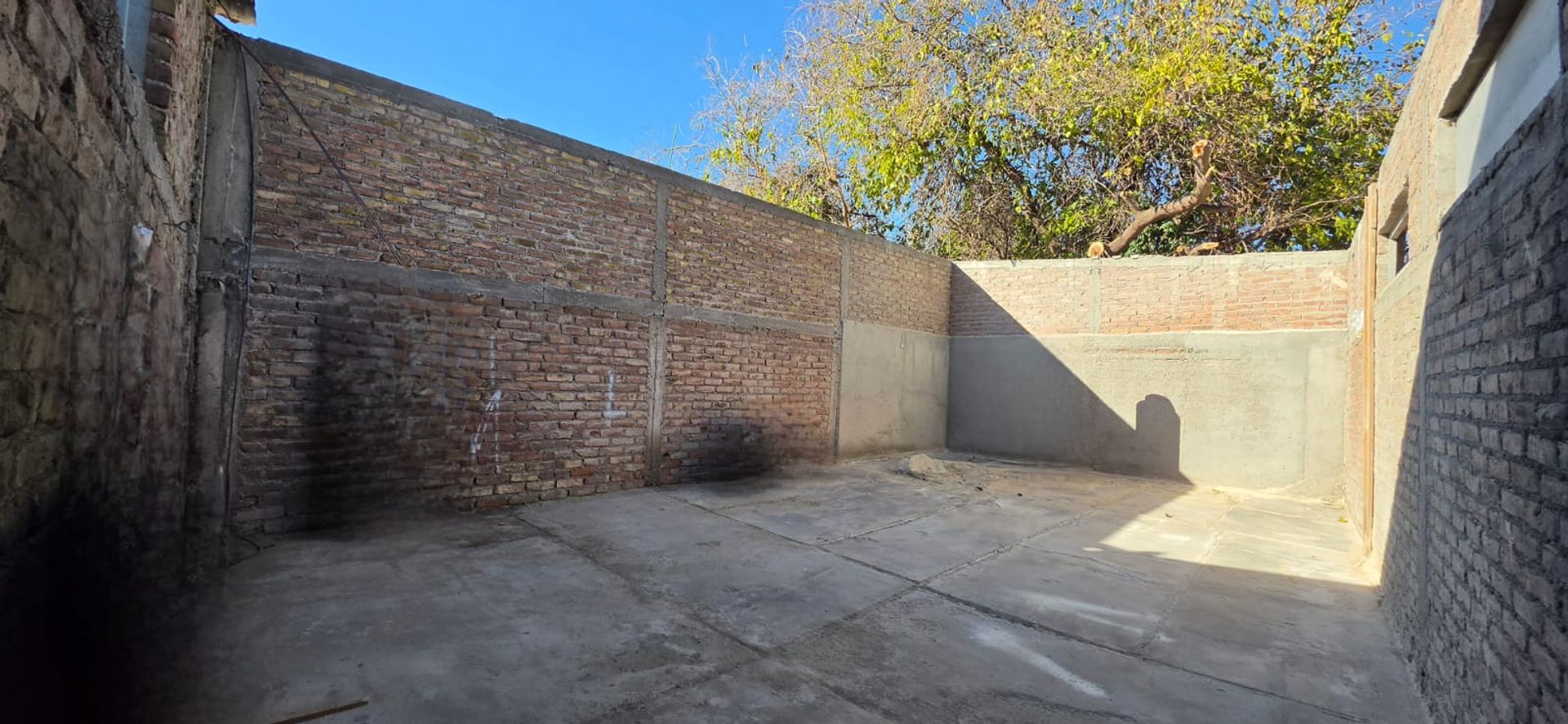 Galpon en Alquiler en Lujan de Cuyo, Mendoza