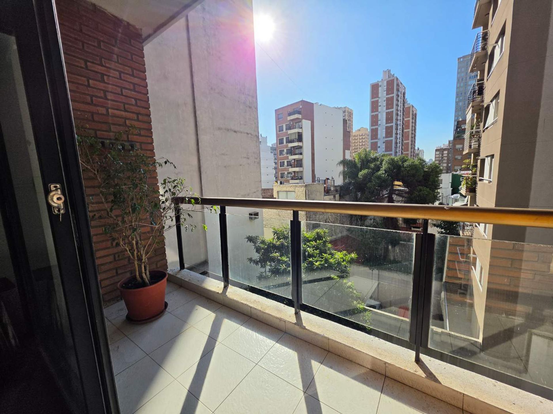 Departamento en Avenida Doctor Honorio Pueyrredón 600