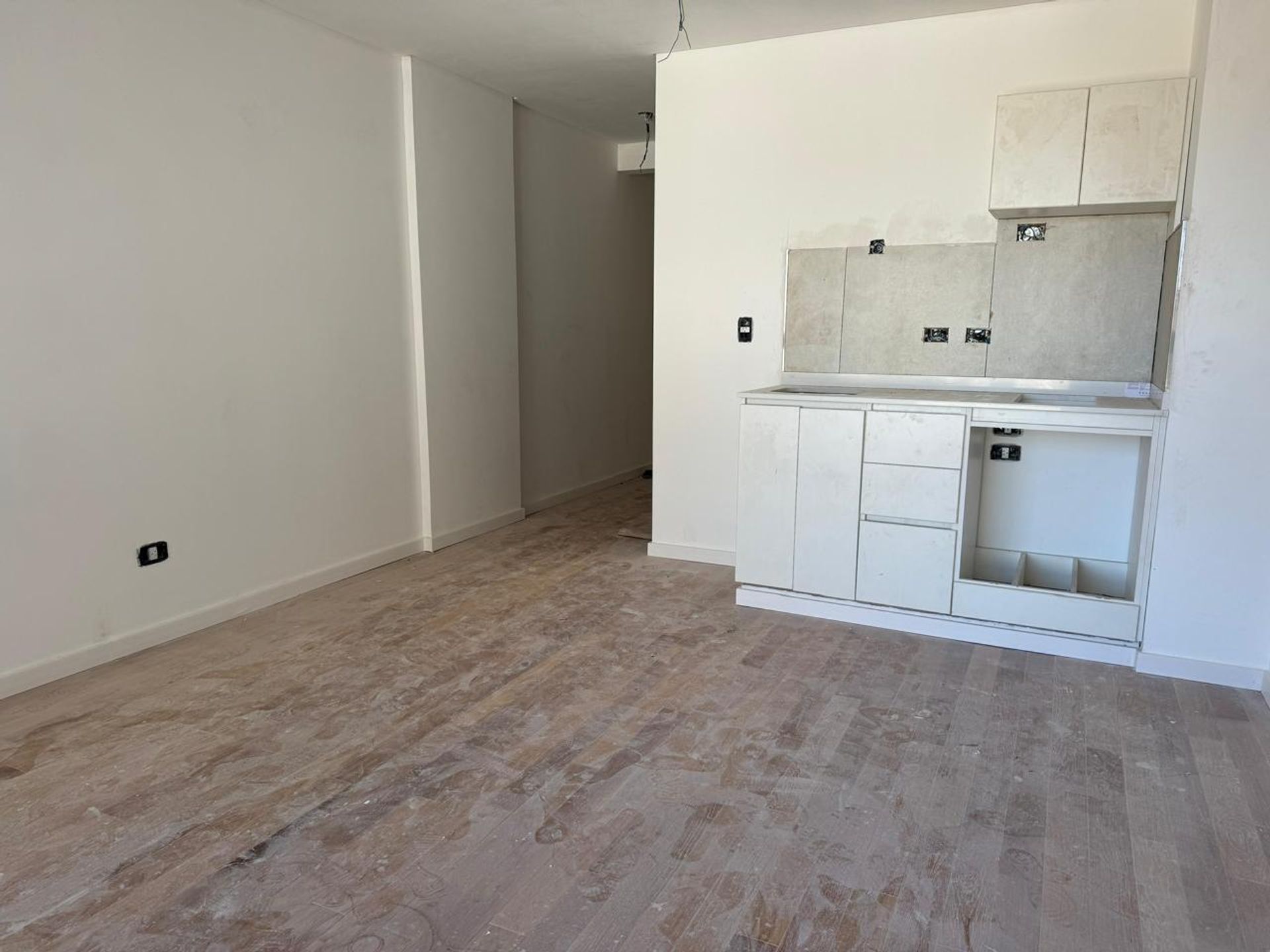 Venta Nu&ntilde;ez 1 Ambiente al Frente con Balc&oacute;n - 8
