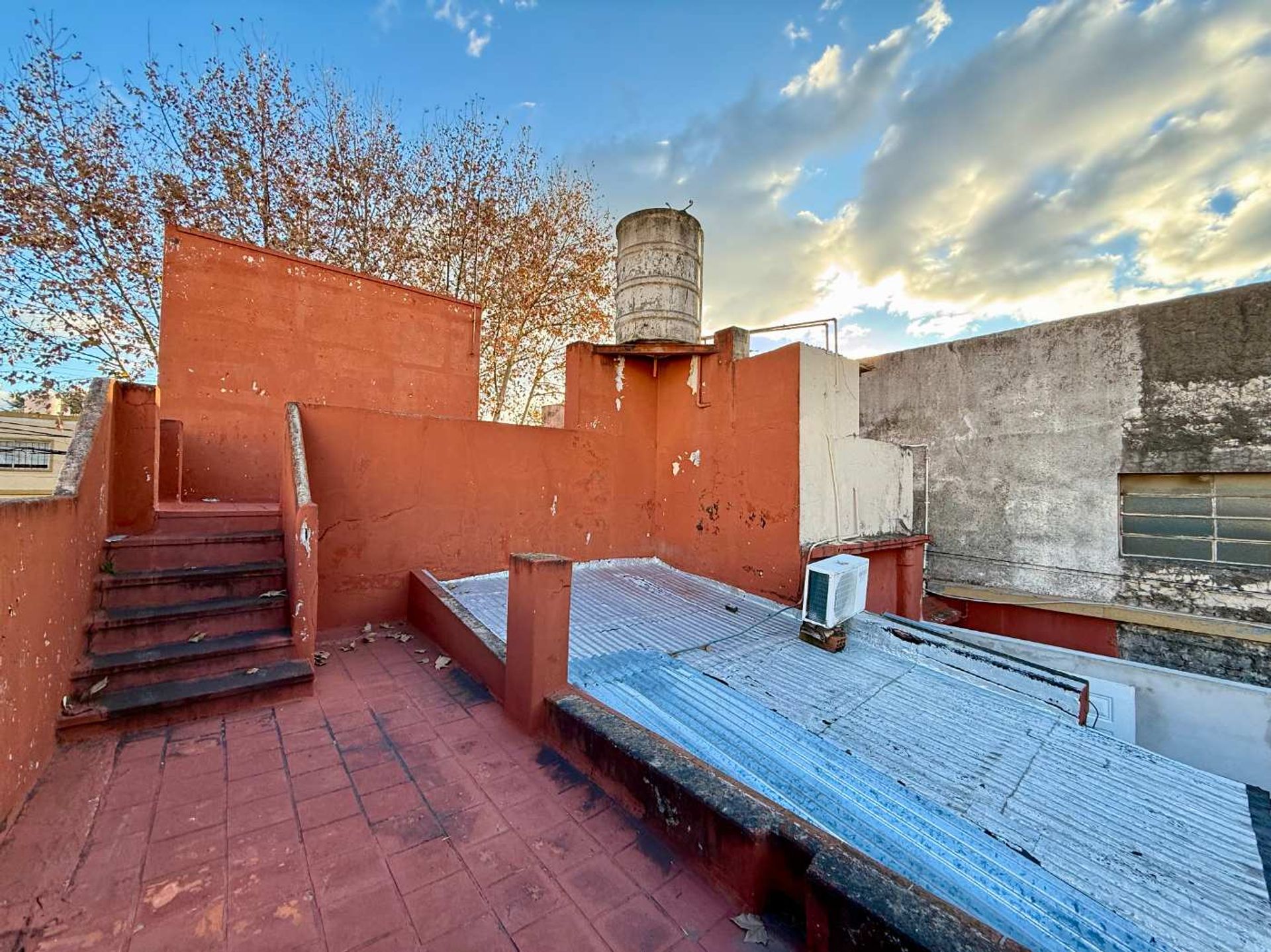 P H en Venta en Tres de Febrero, G.B.A. Zona Oeste
