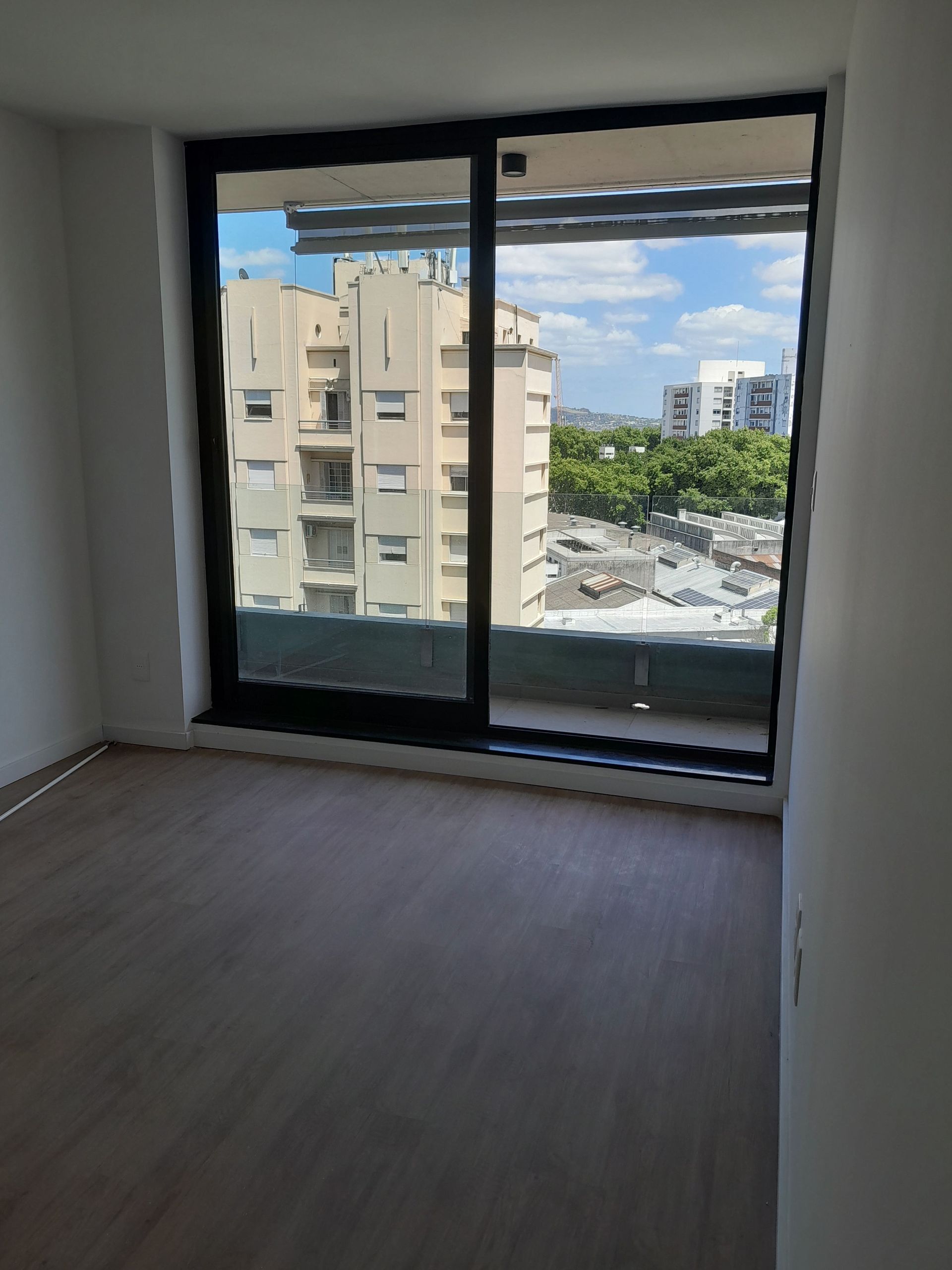 Venta apartamento 1 dorm. Aguada c/renta balcon - 2