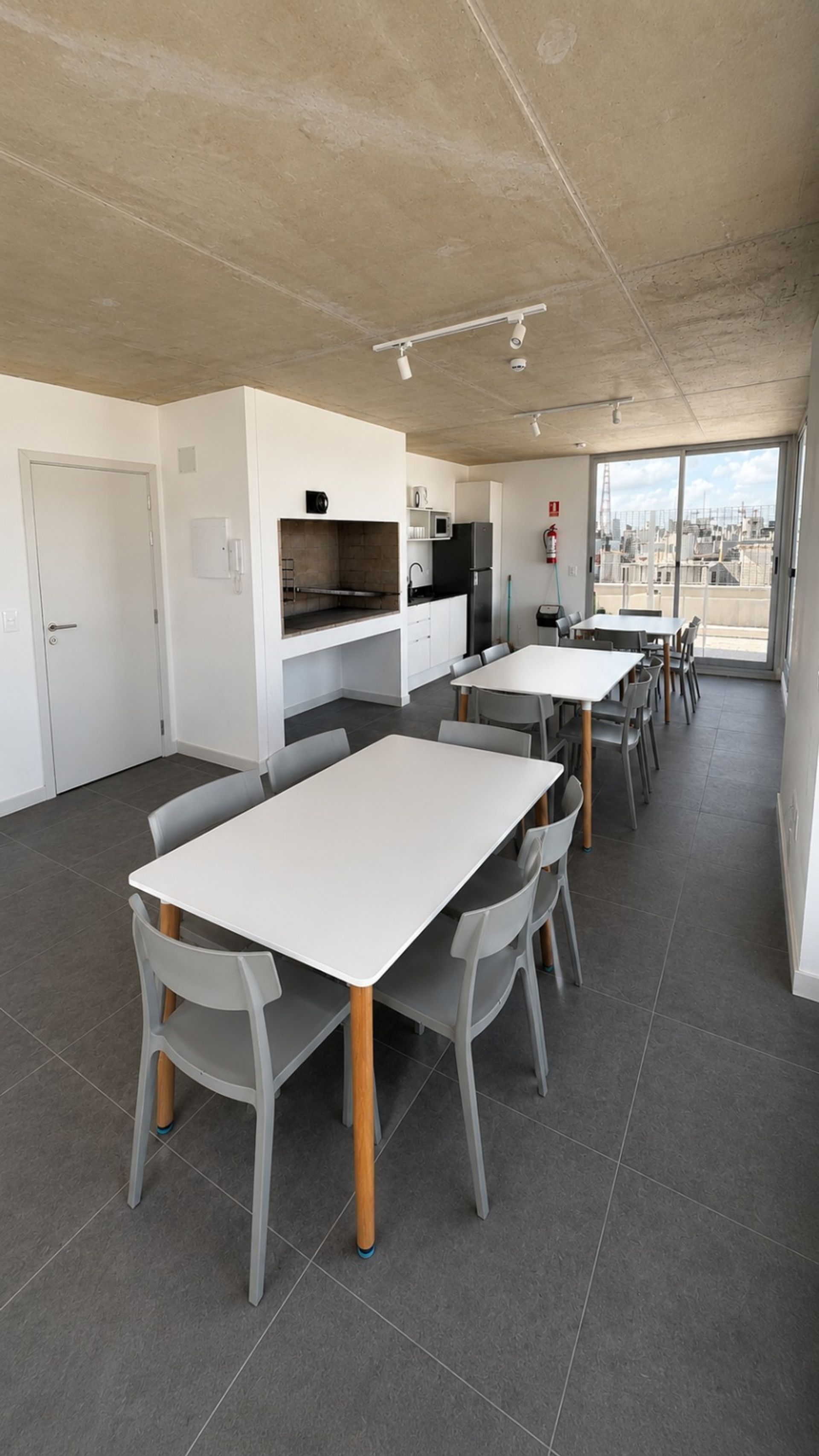 VENTA APTO 1 DORM FRENTE AMENITIES CORDON SUR - 9