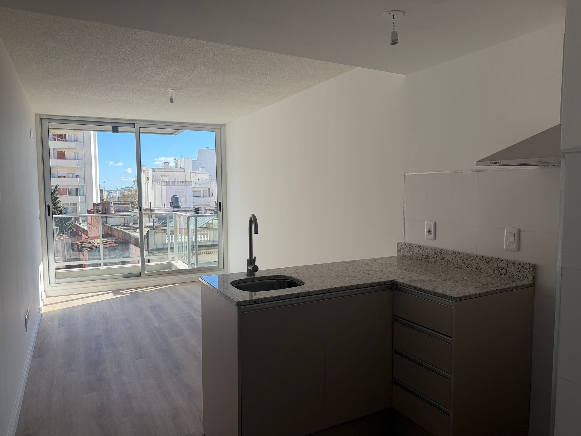 VENTA CORD&Oacute;N A ESTRENAR 1 DORMITORIO Entrega ya! - 2