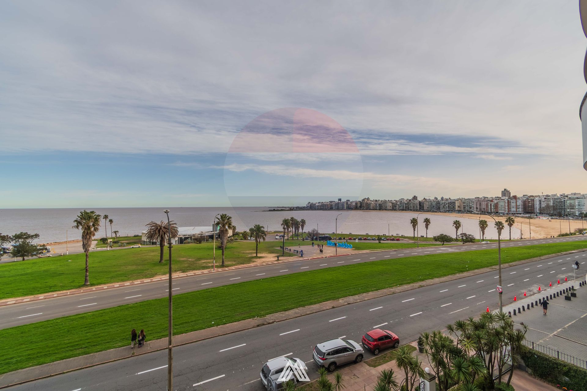 VENTA, primera linea, 3 suites. - 5