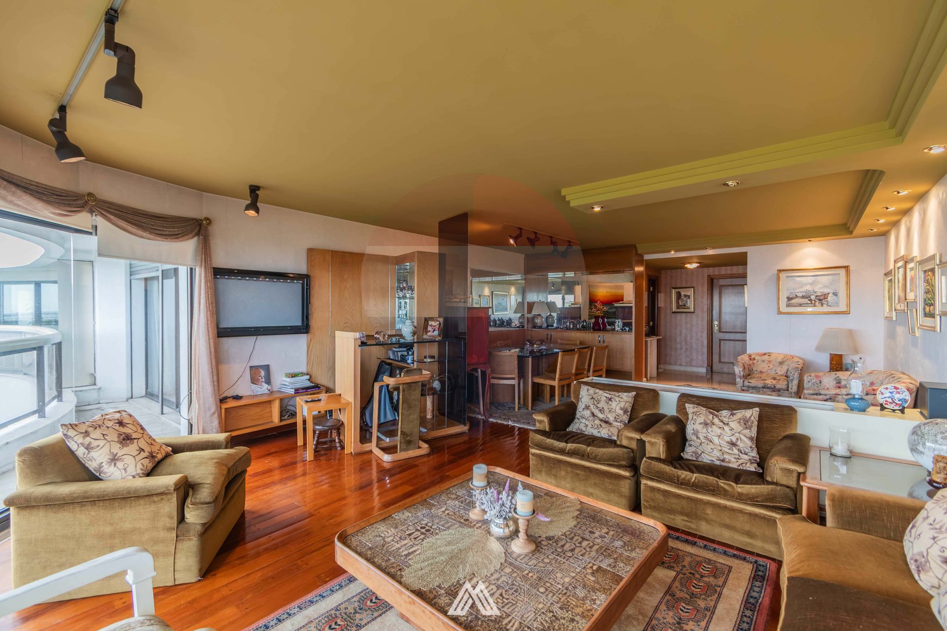 VENTA, primera linea, 3 suites. - 7