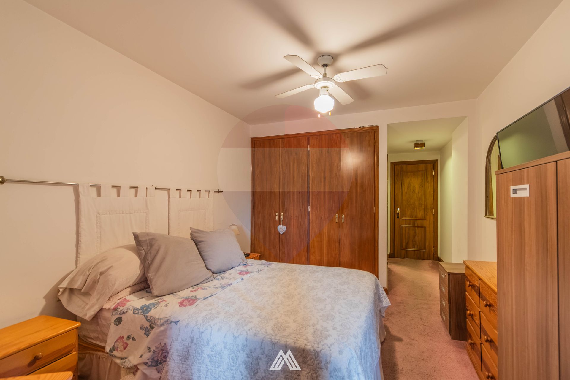 VENTA, primera linea, 3 suites. - 15