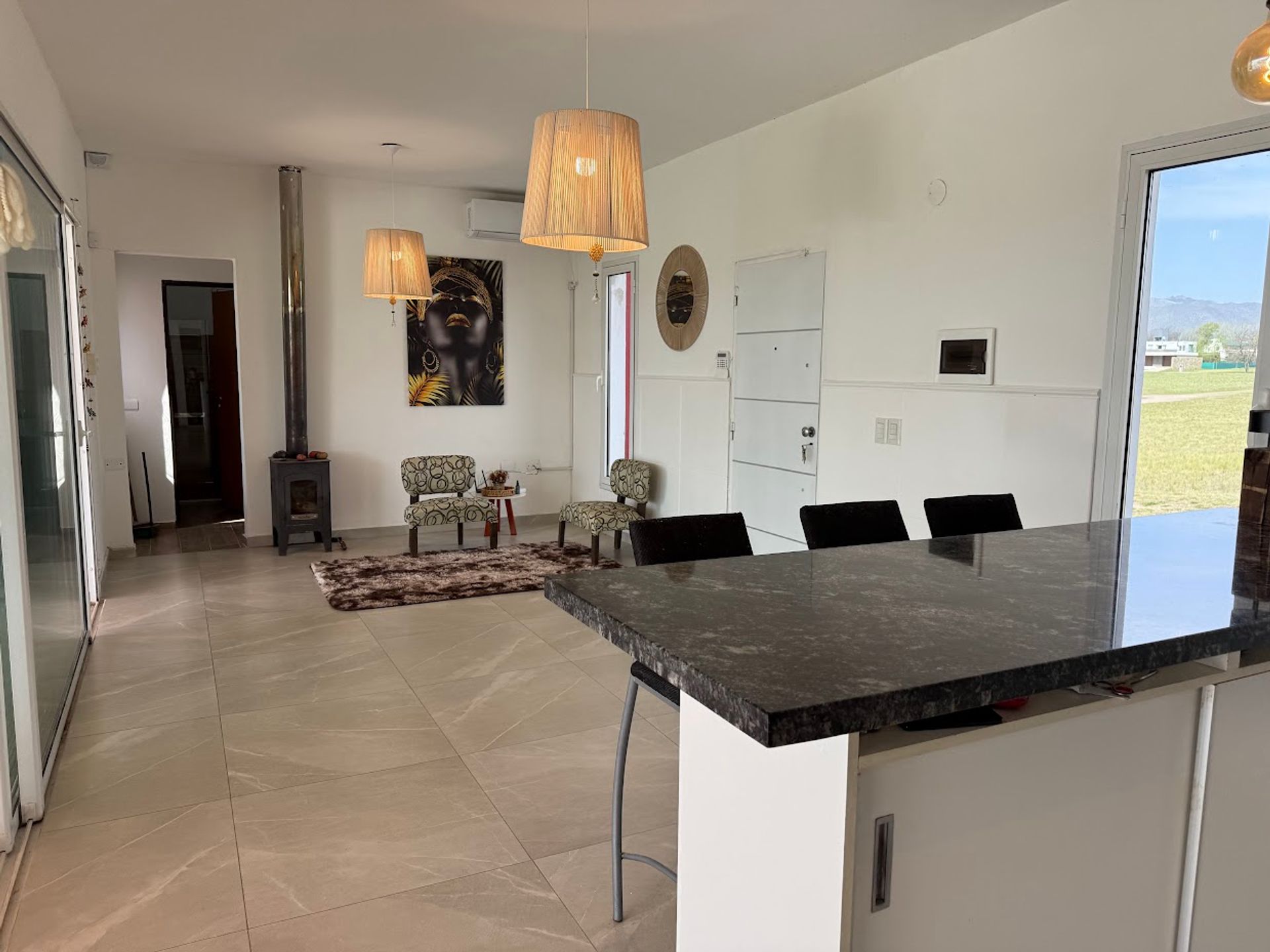 Casa en Venta en Calamuchita, Cordoba