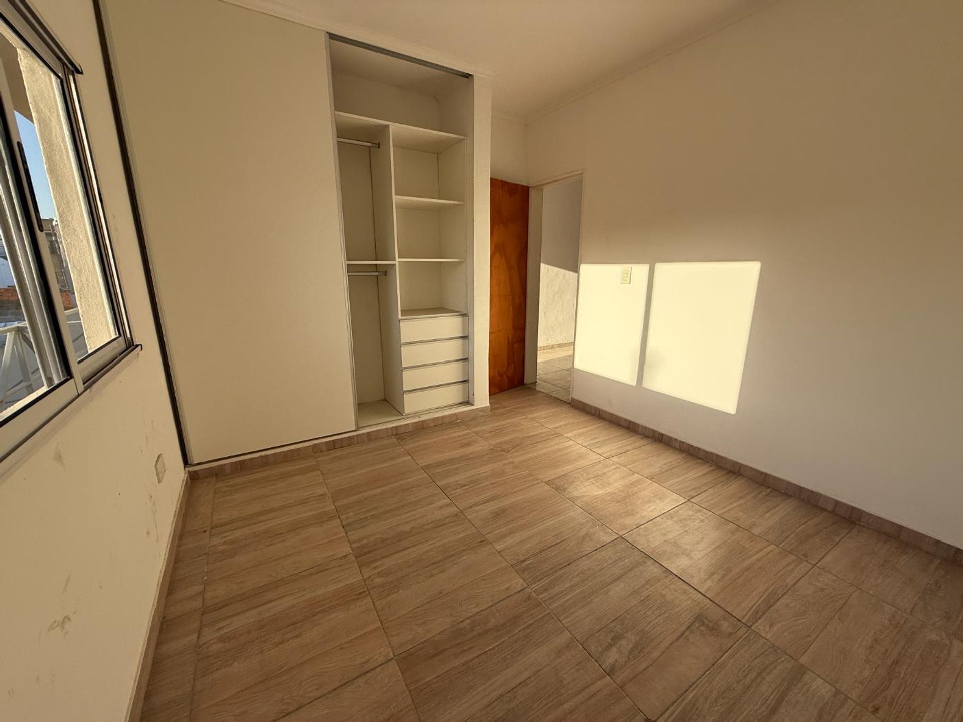 P H en Venta en Tres de Febrero, G.B.A. Zona Oeste