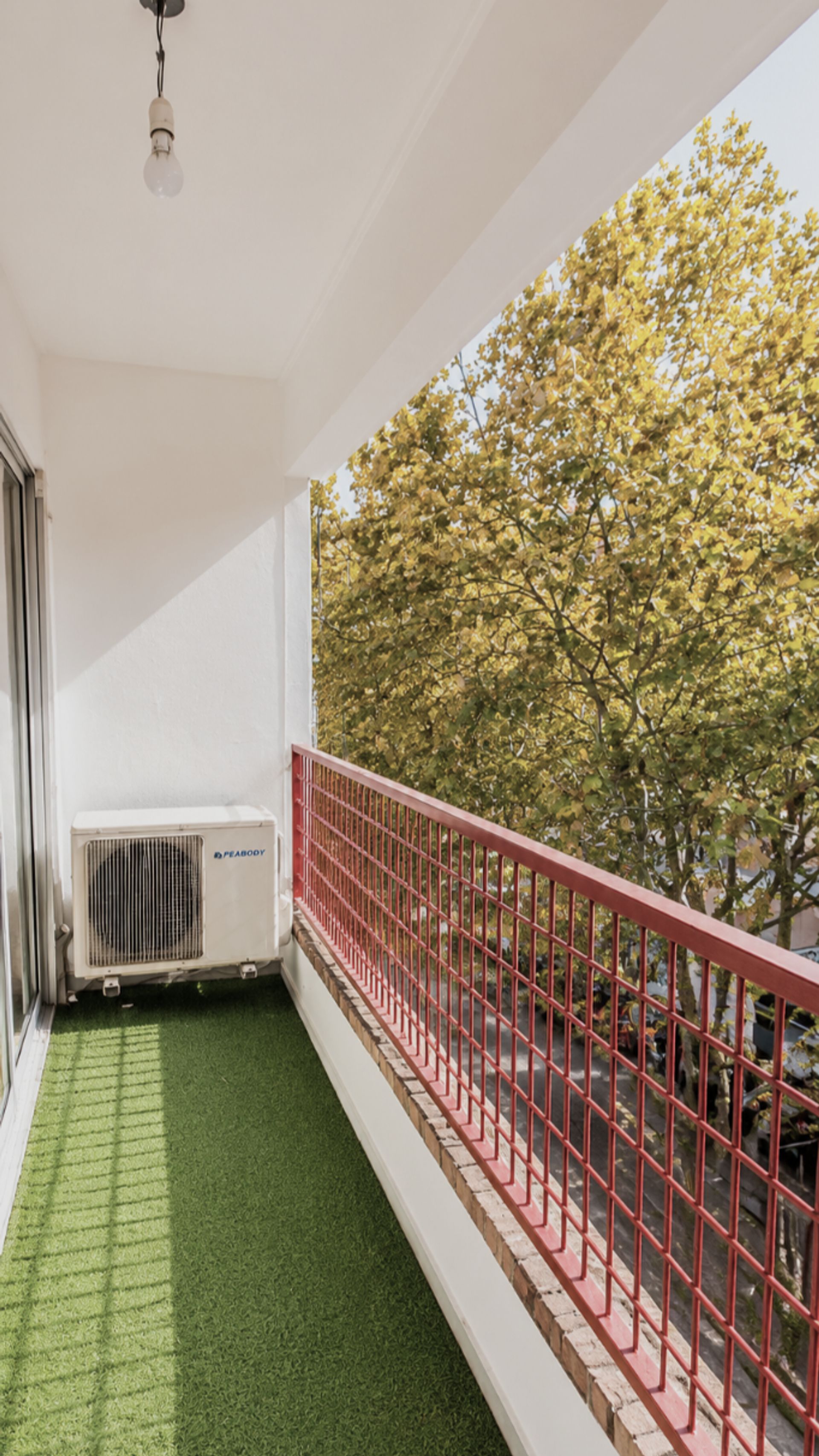 Vende apartamento Pocitos 3 dorm 2ba&ntilde;os y balcones - 6