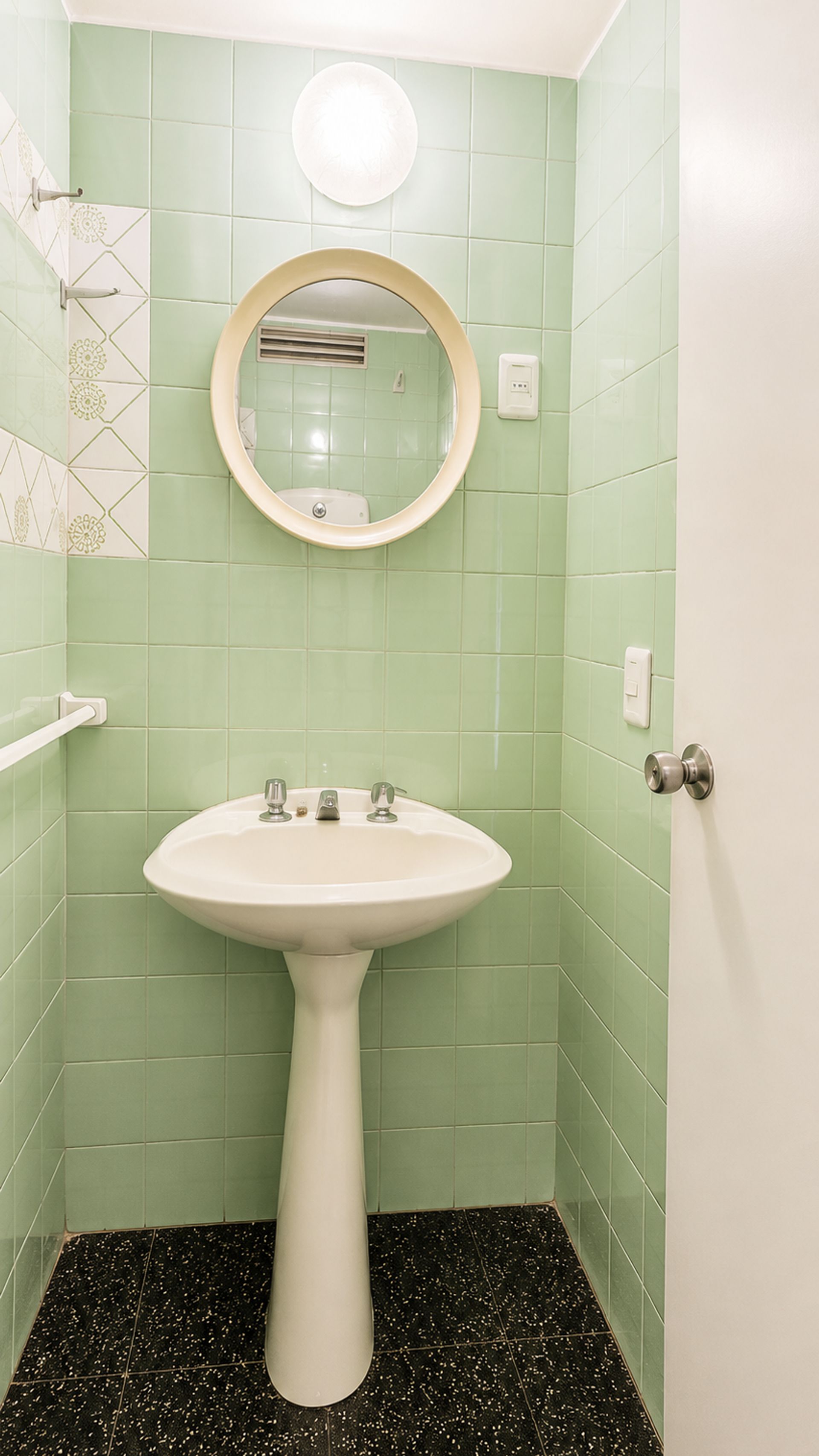 Vende apartamento Pocitos 3 dorm 2ba&ntilde;os y balcones - 19