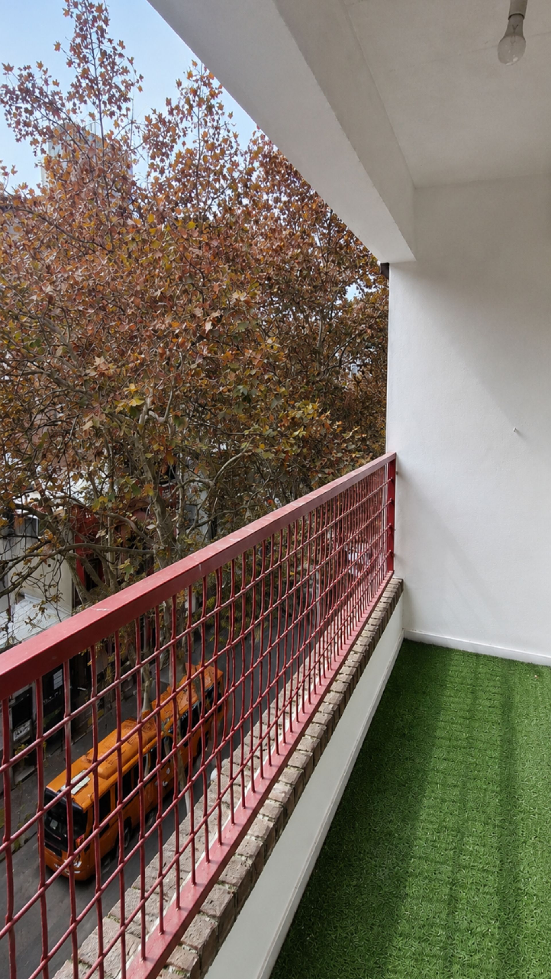 Vende apartamento Pocitos 3 dorm 2ba&ntilde;os y balcones - 5