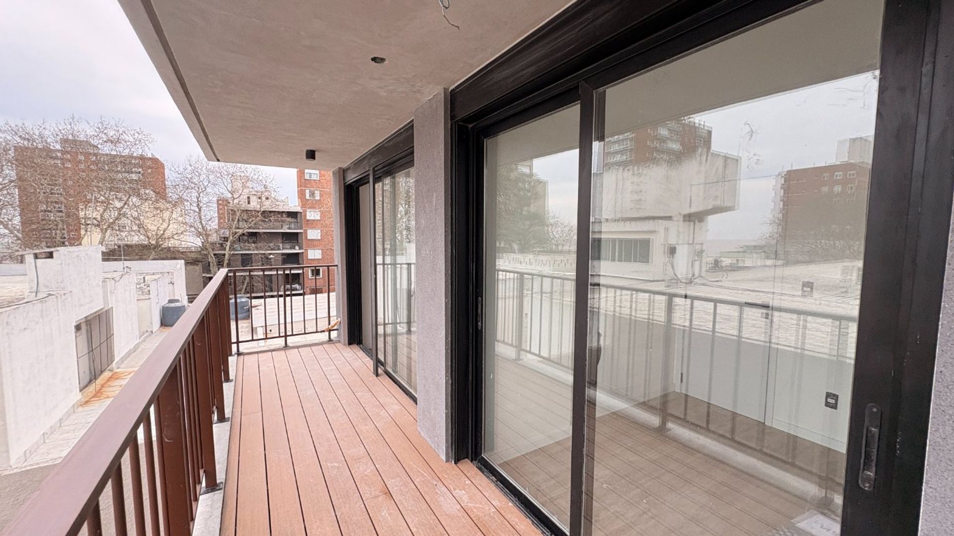 VENTA BARRIO SUR APTO 1 DORM. SET 26 CONTRAFRENTE - 8