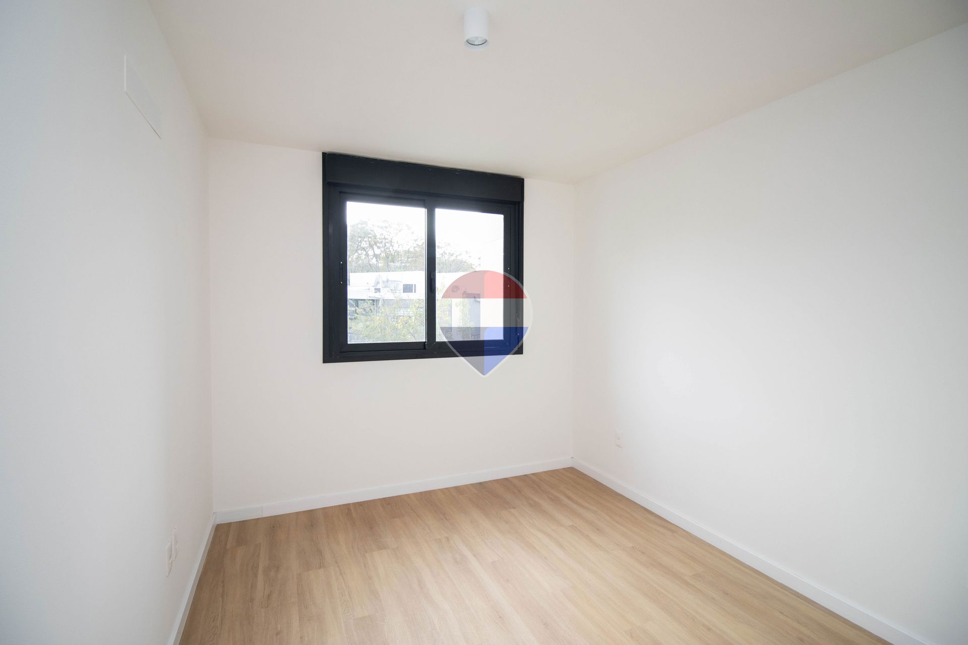 VENTA APARTAMENTO 2 DORMITORIOS MALVIN CON GARAGE - 14