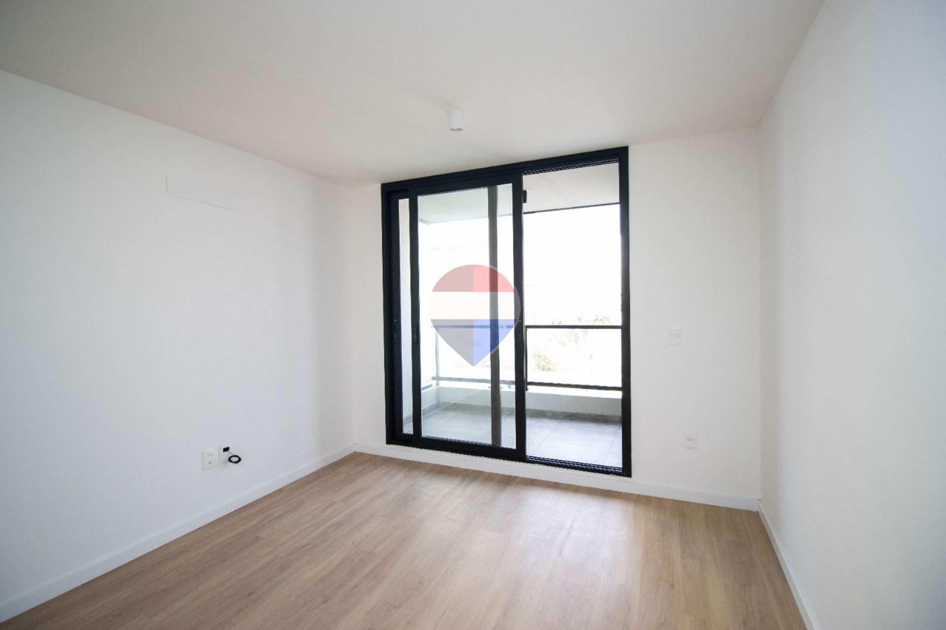 VENTA APARTAMENTO 2 DORMITORIOS MALVIN CON GARAGE - 4