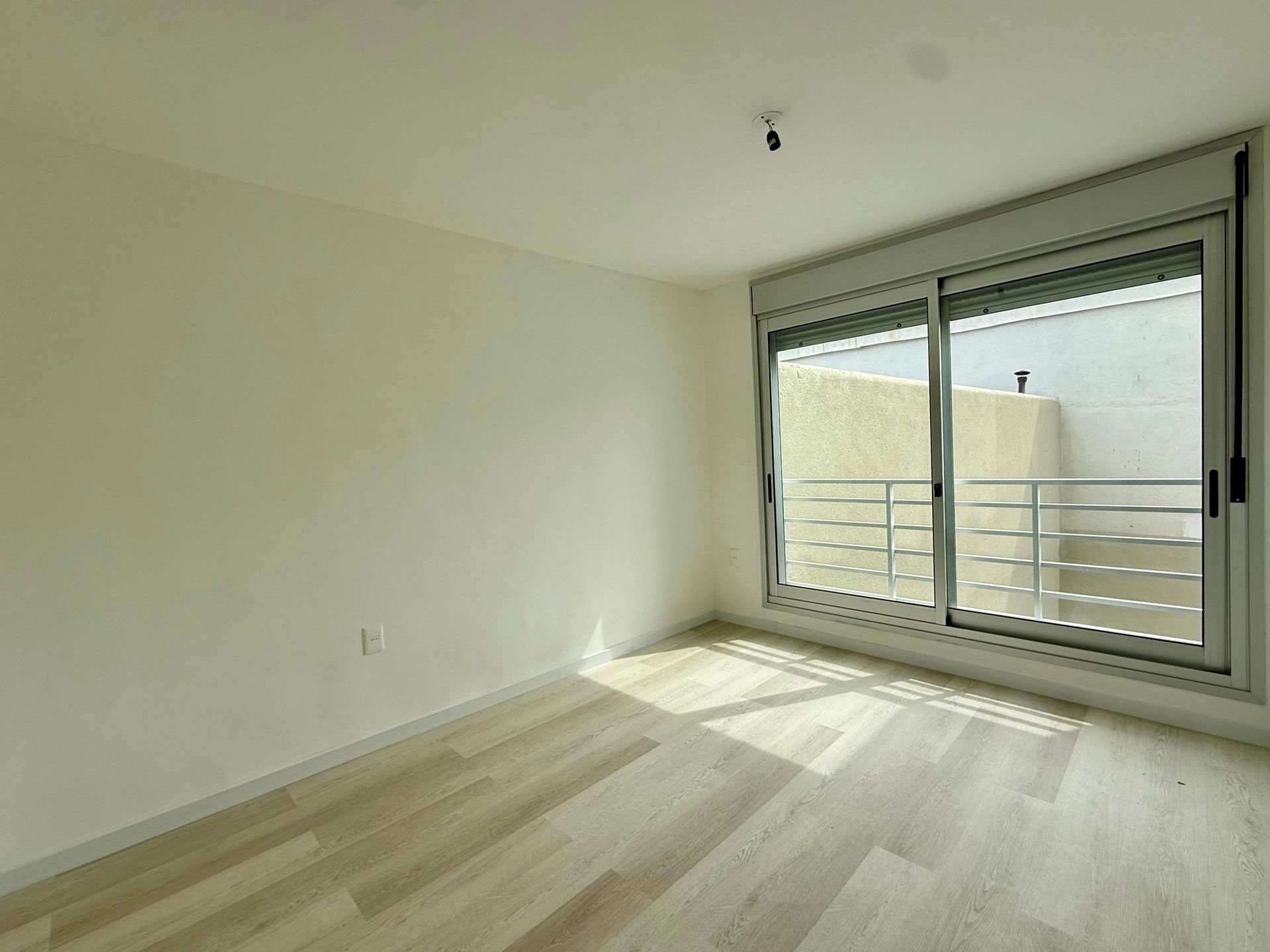 Alquiler apartamento 1 dormitorio Cord&oacute;n opc garaj - 9