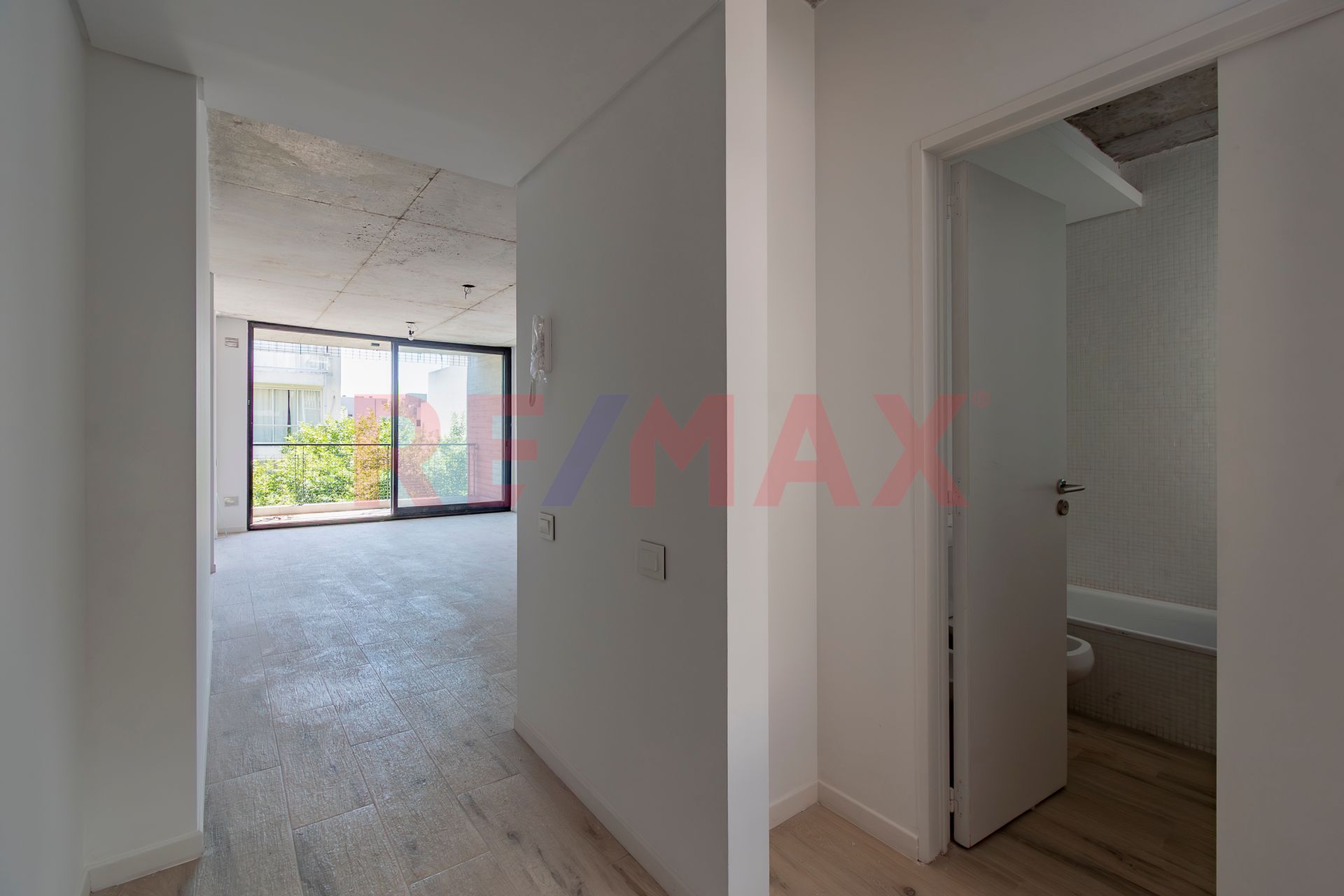 Venta V Ortúzar 1 Ambiente al Frente con Balcón - 17