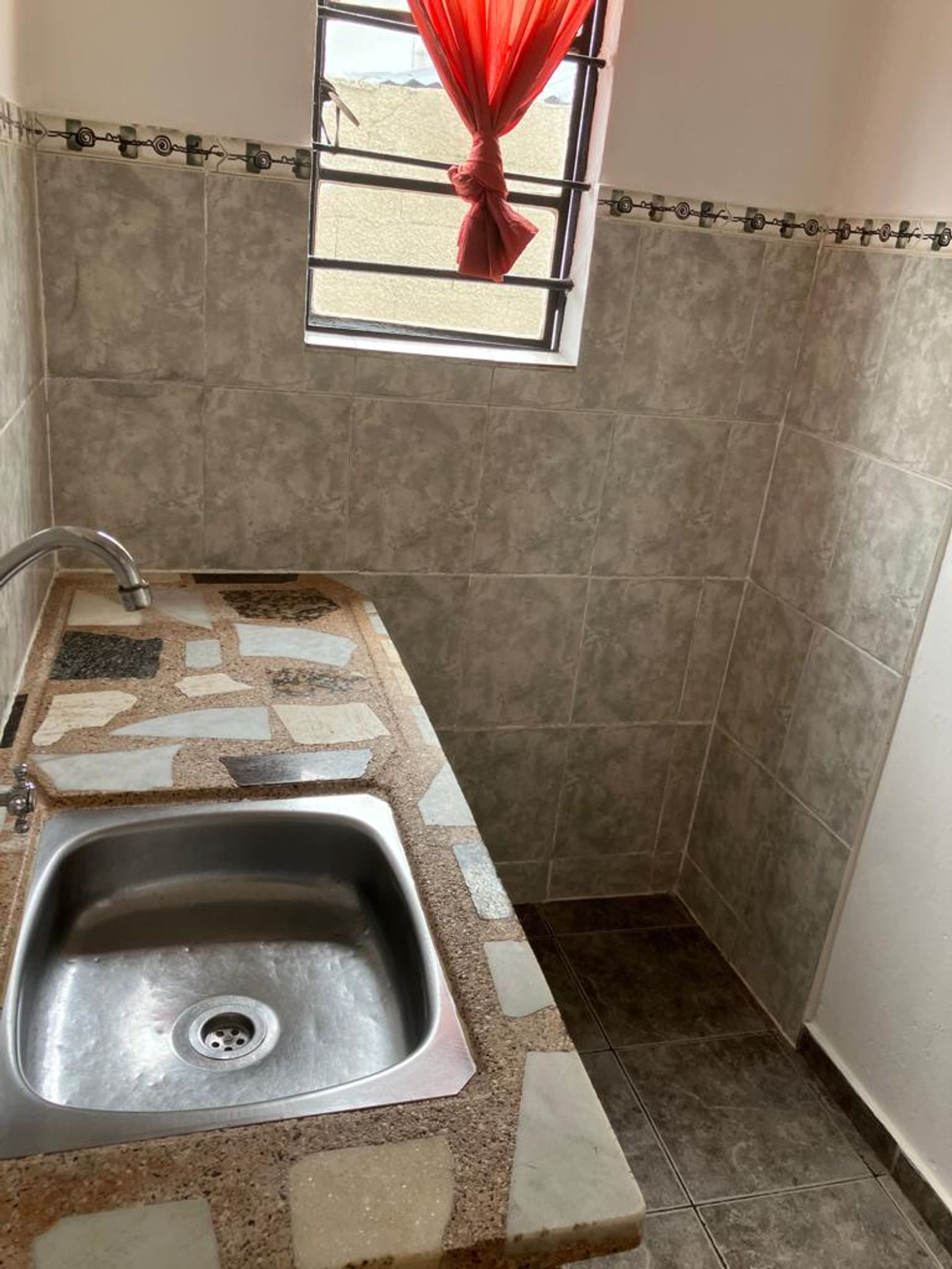 VENTA CASA 1 DORMITORIO EN CERRO - RENTADA - 7