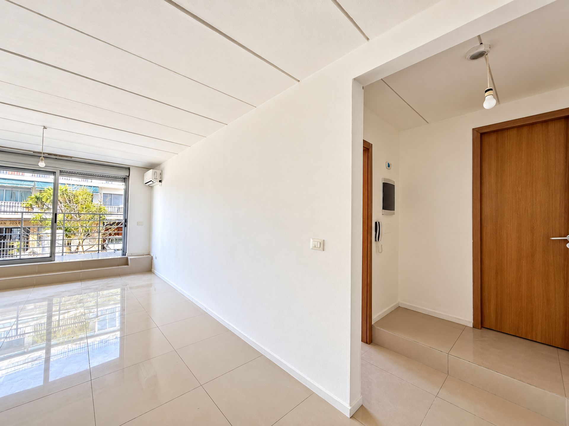 VENTA APTAMENTO DE 1 DORM. POCITOS TERRAZA C/PARR - 8