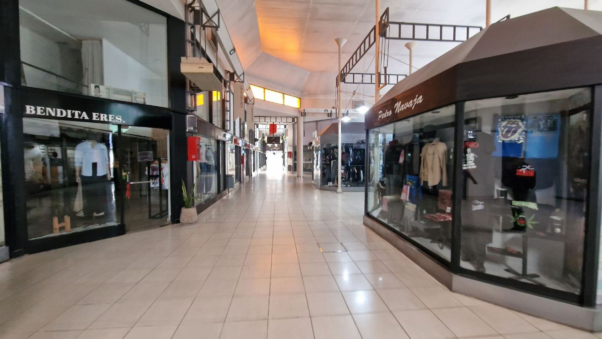 Local Comercial en Venta en Capital, San Juan