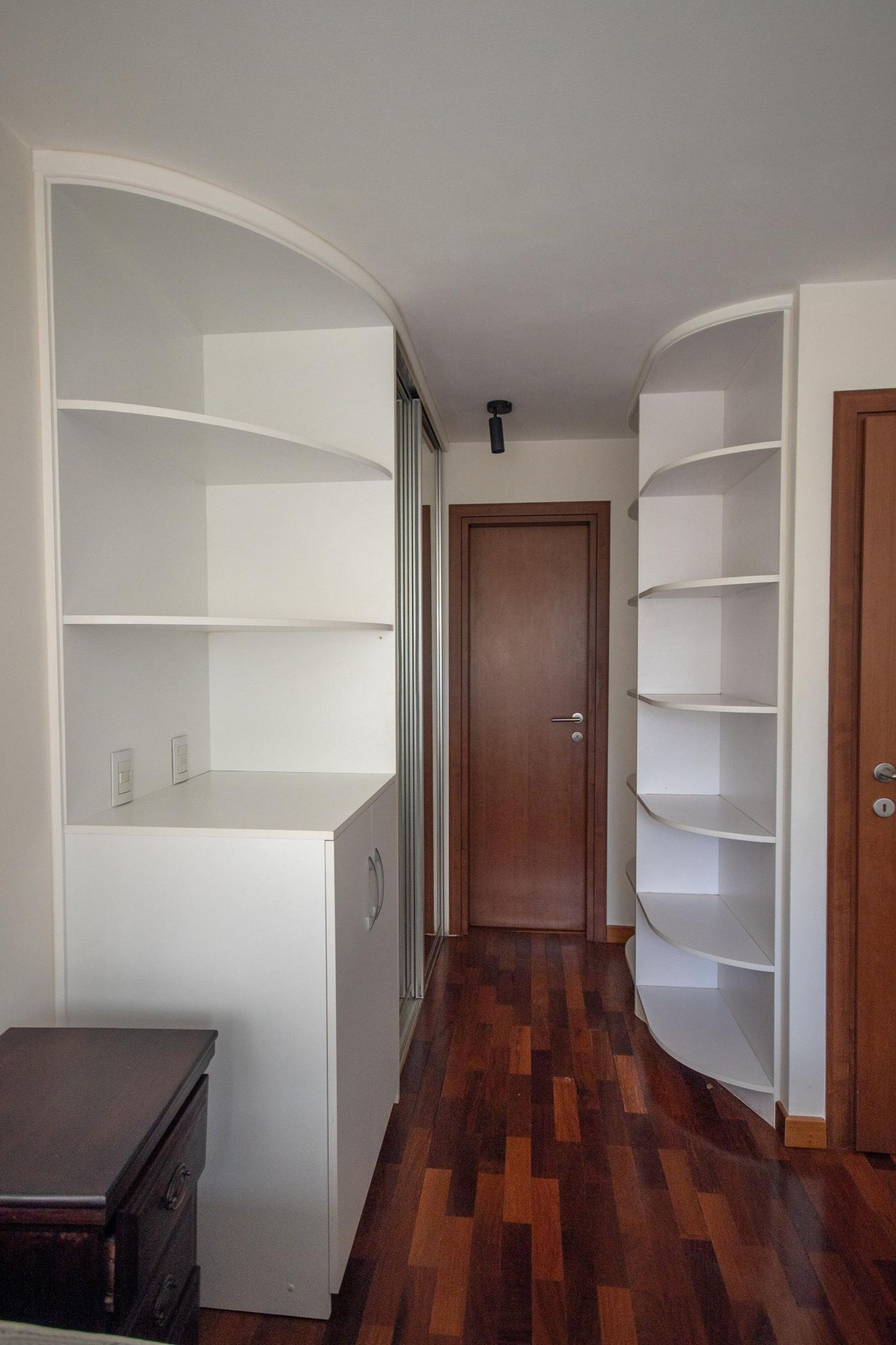 Venta apto 2 dormitorios 2 baños Punta Carretas - 13