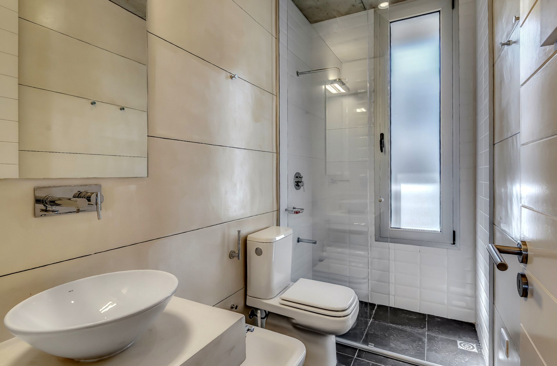 APARTAMENTO EN VENTA FRENTE AL MAR 3 DORMITORIOS - 16