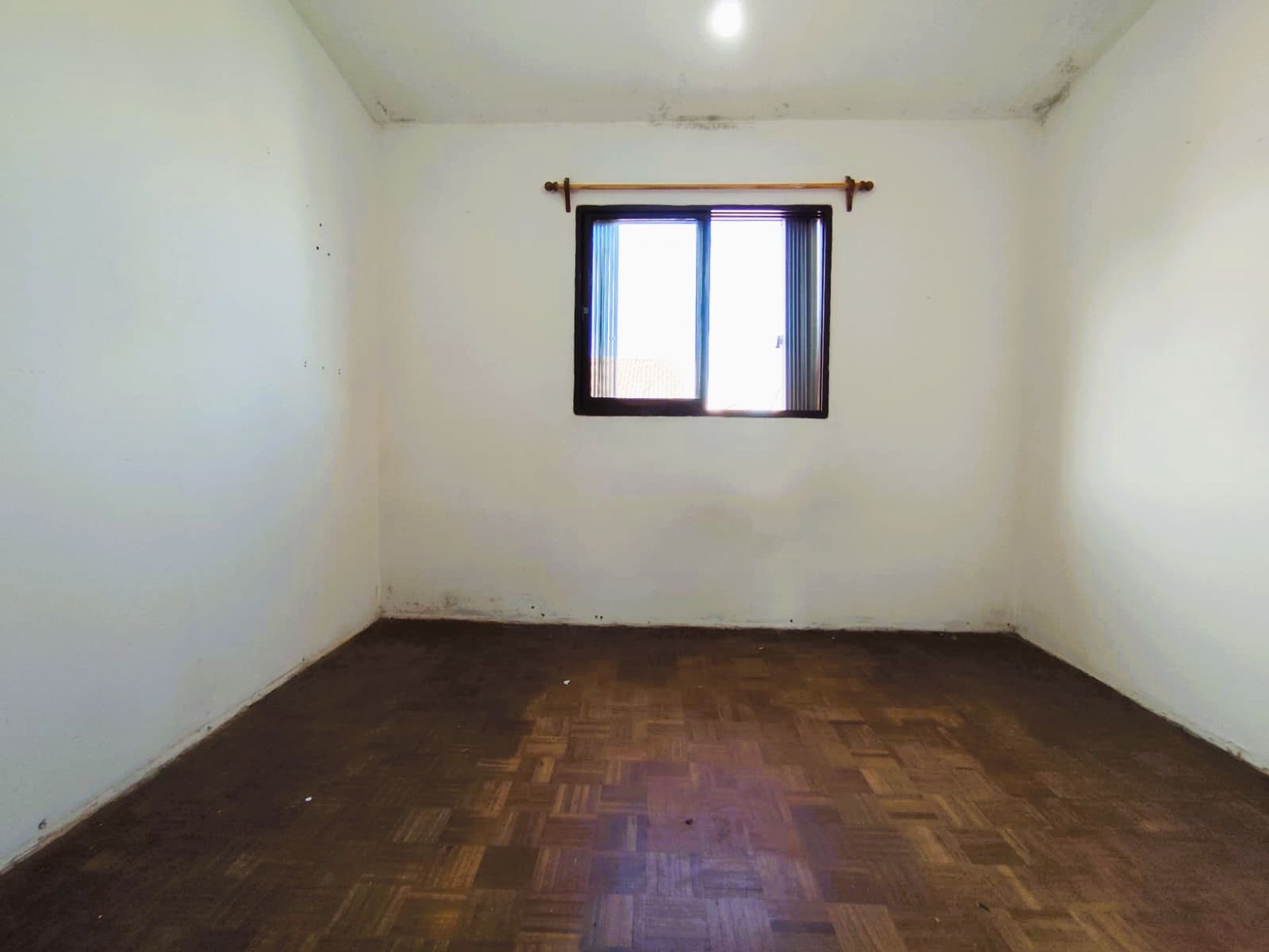 VENTA CASA LEZICA DE 2 DORMITORIOS CON PATIO + GGE - 11