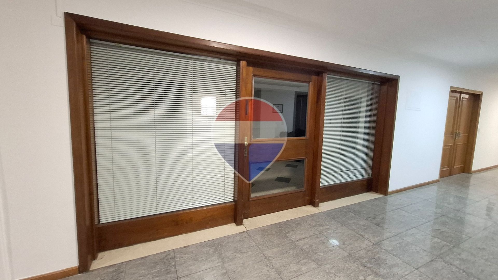 Alquiler Oficina 573 m² | Plaza Independencia - 2