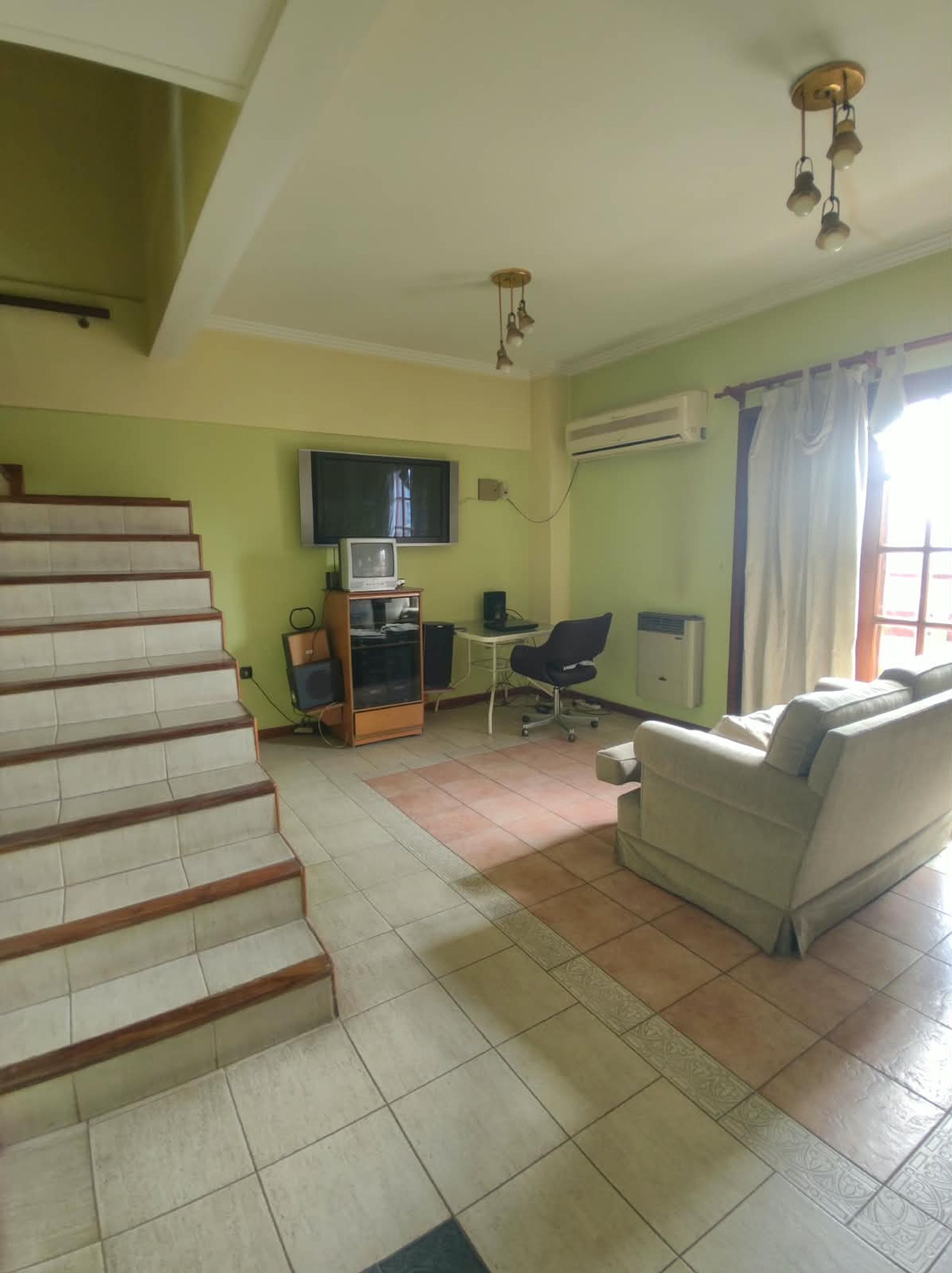 P H en Venta en Tres de Febrero, G.B.A. Zona Oeste - USD 160.000 | Inmoup - 7