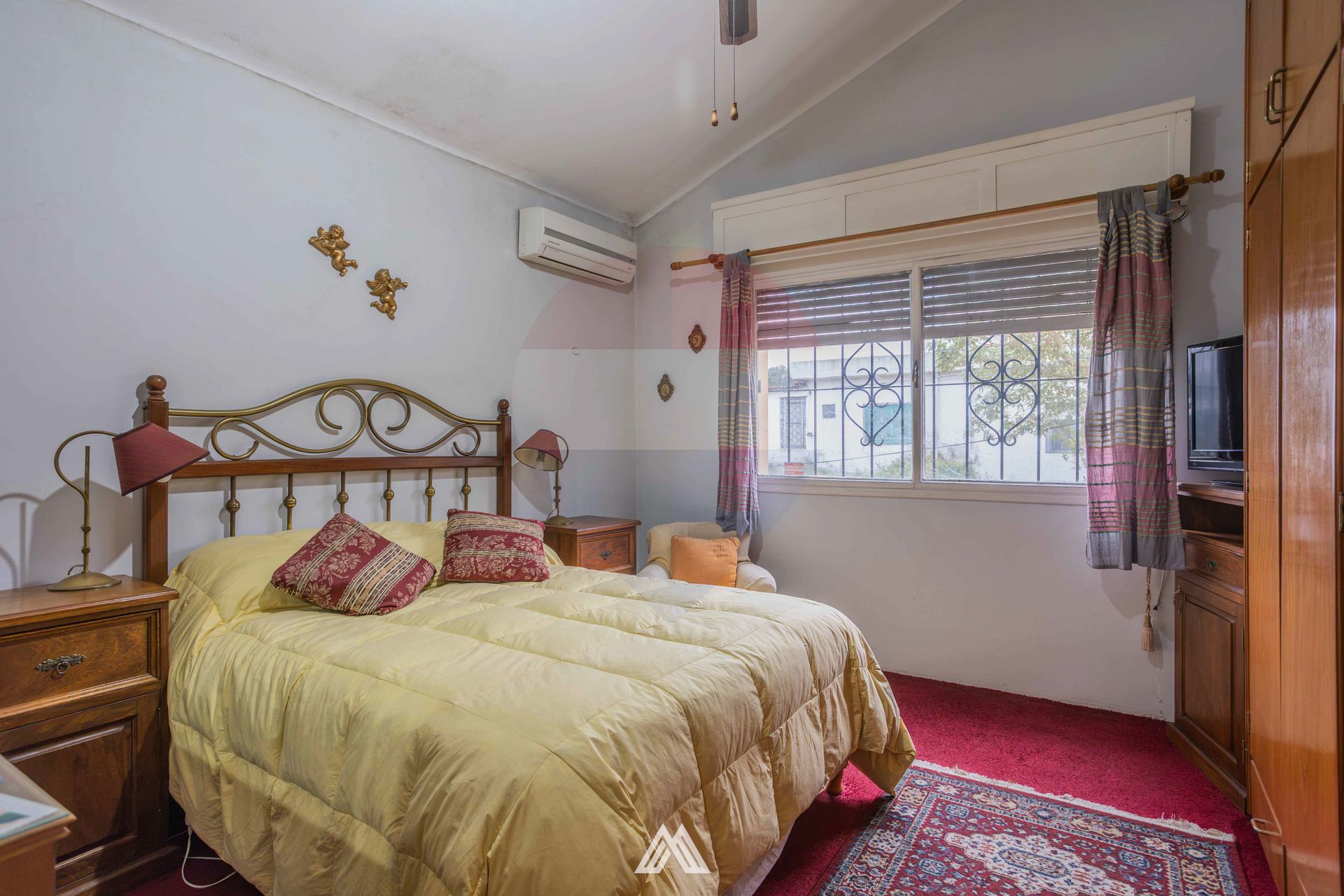 Venta Casa y 2 Apartamentos en gran terreno Malvin - 5