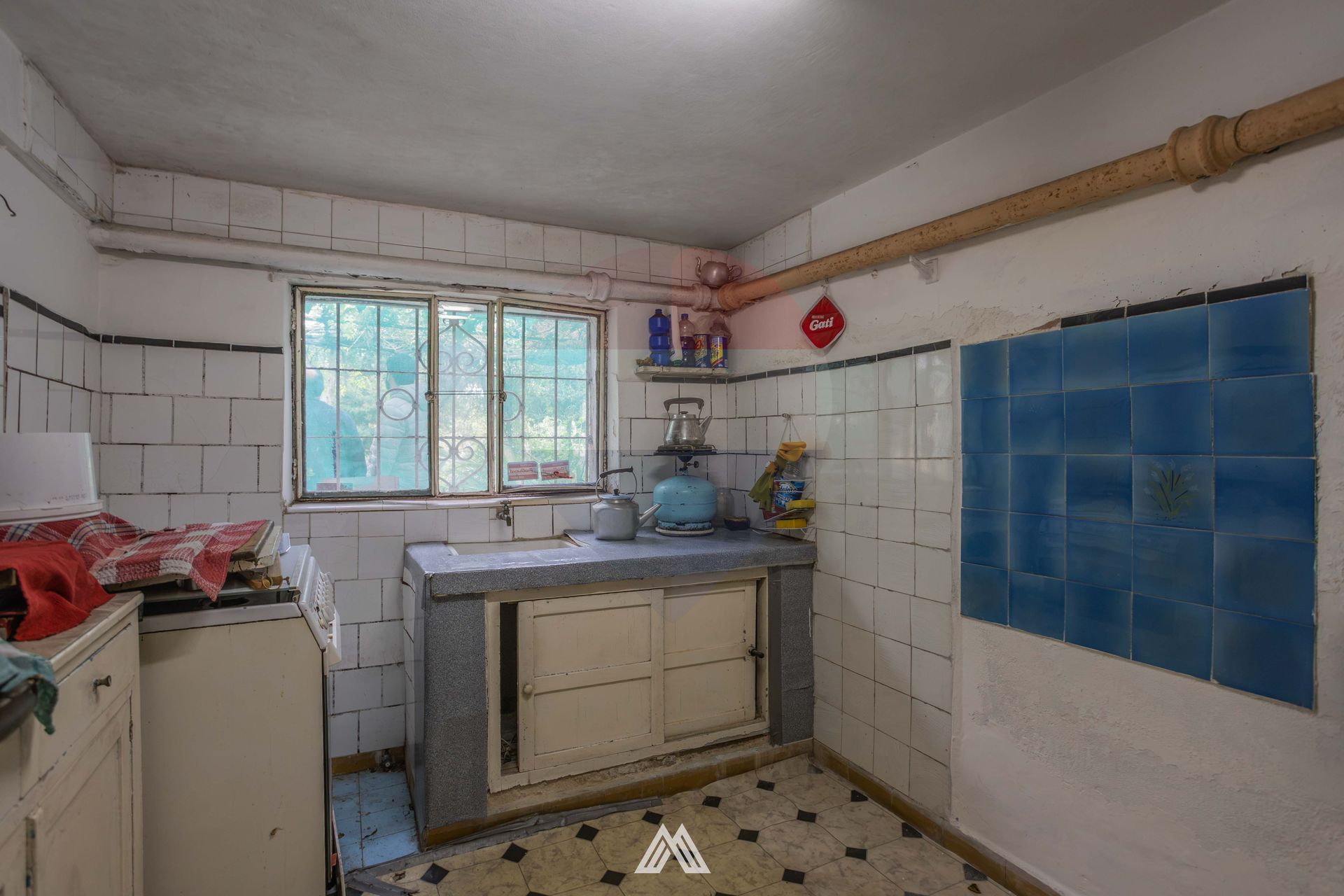 Venta Casa y 2 Apartamentos en gran terreno Malvin - 14