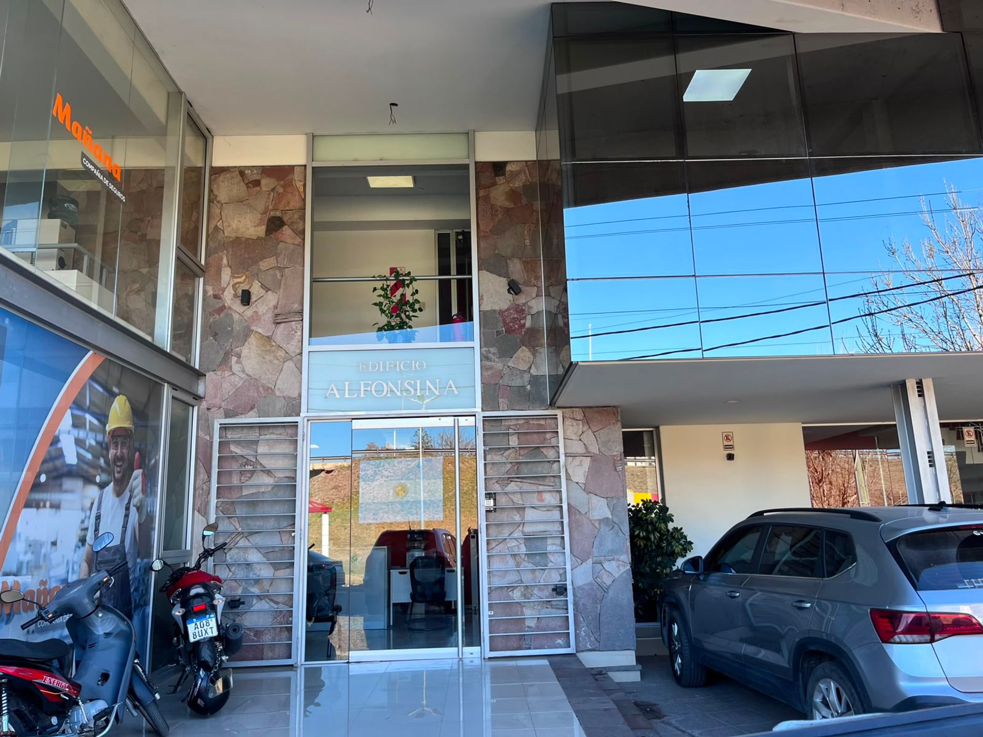 Oficina en Alquiler en Guaymallen, Mendoza