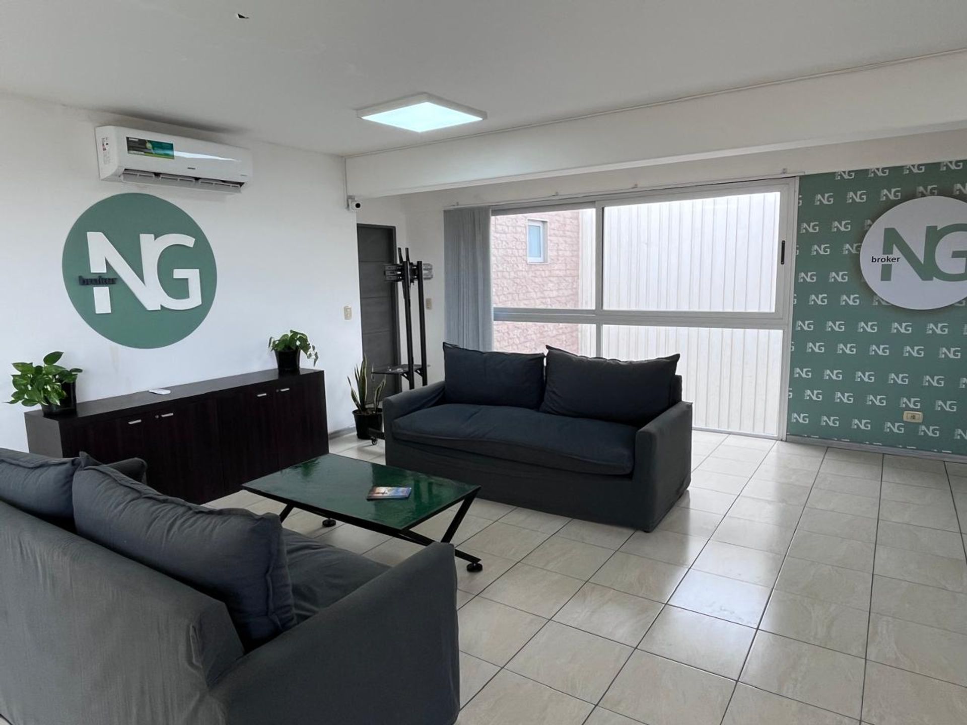 Oficina en Alquiler en Guaymallen, Mendoza