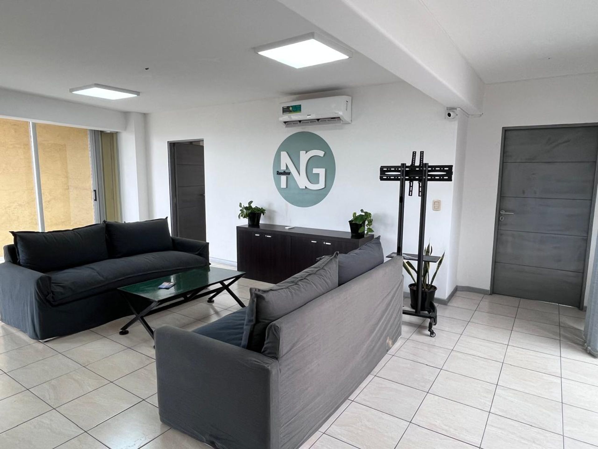 Oficina en Alquiler en Guaymallen, Mendoza