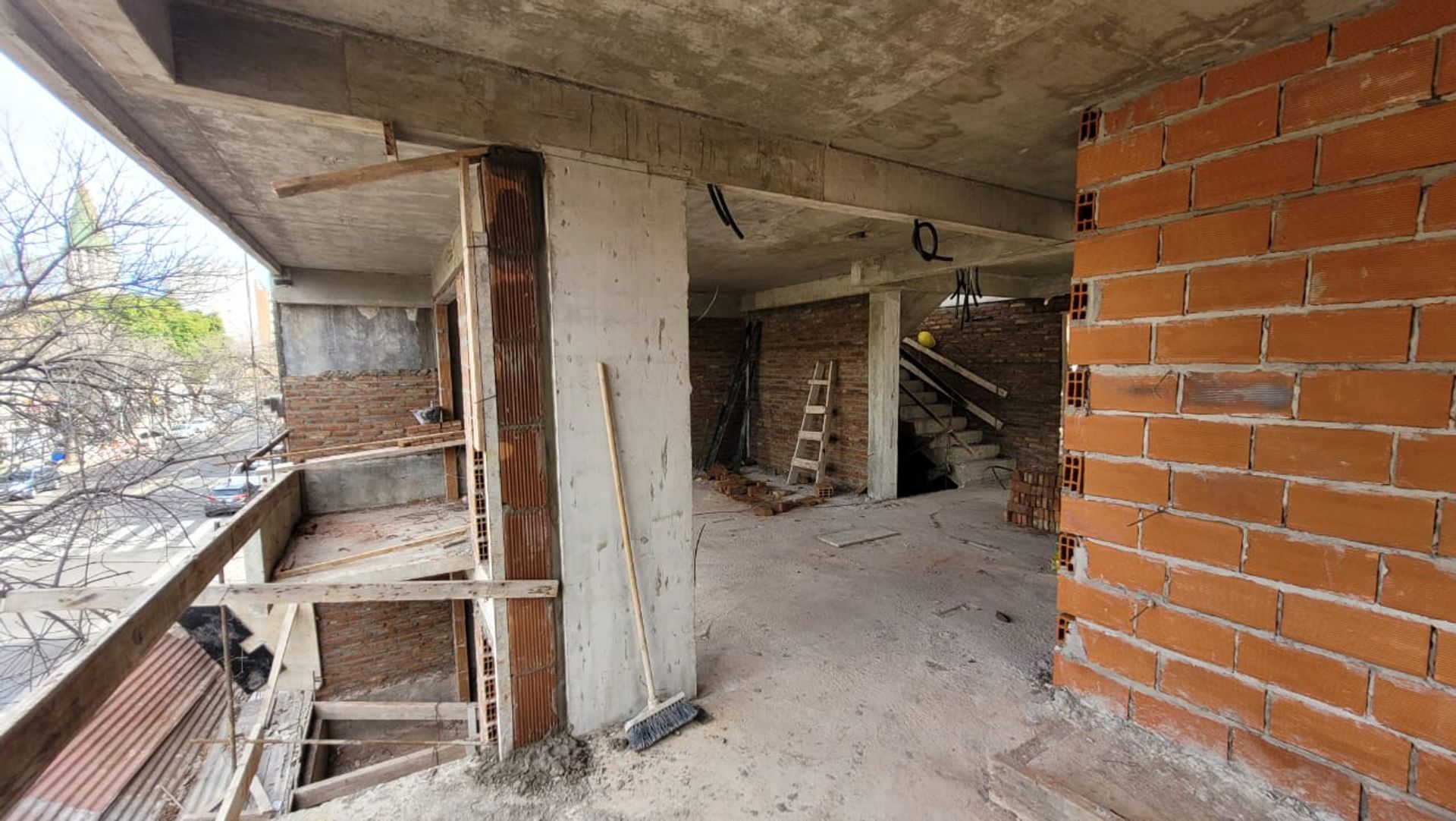 VENTA DPTO. 3 AMB. COCHERA Y TERRAZA V. PUEYRREDON - 15