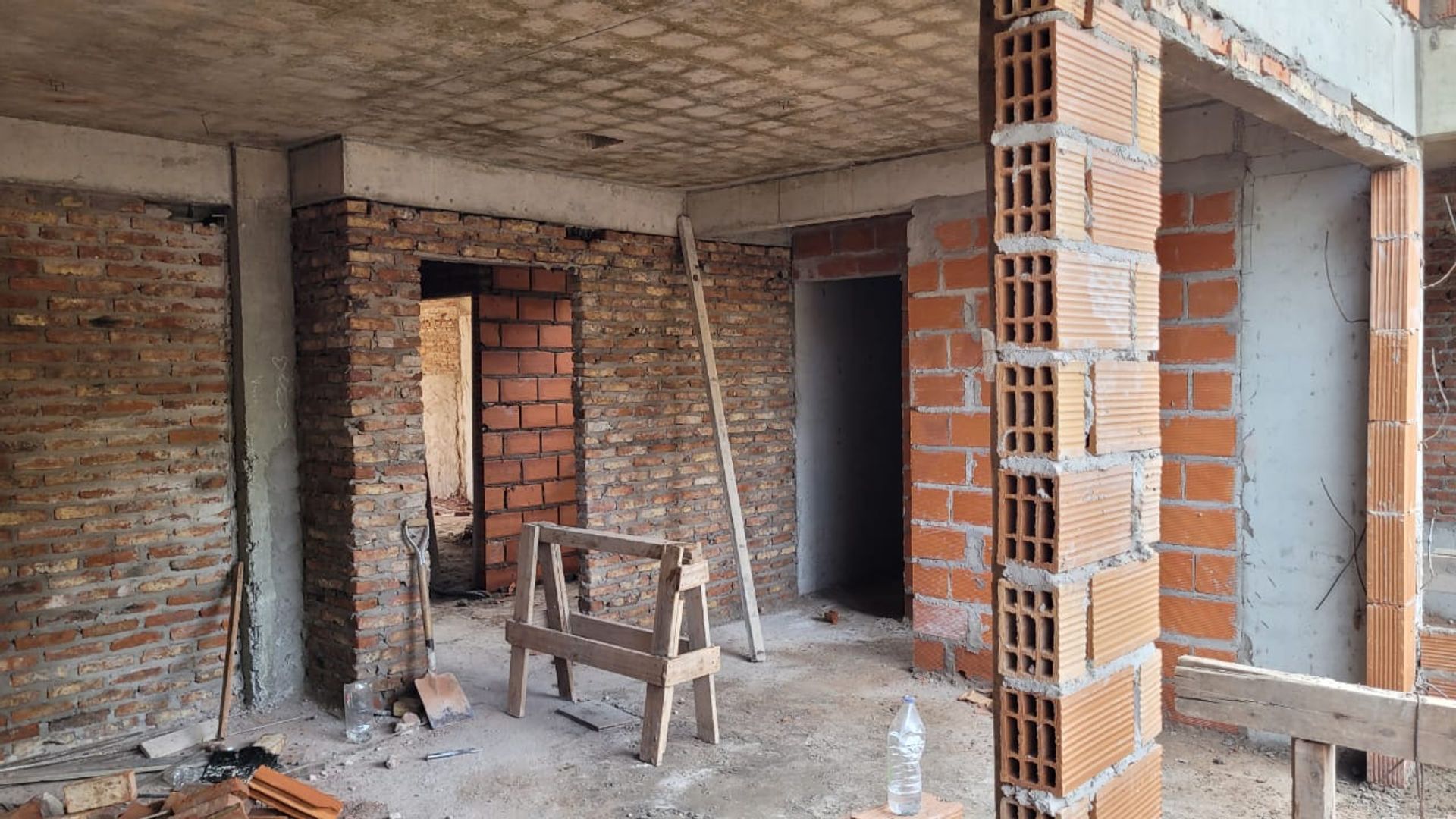 VENTA DPTO. 3 AMB. COCHERA Y TERRAZA V. PUEYRREDON - 18