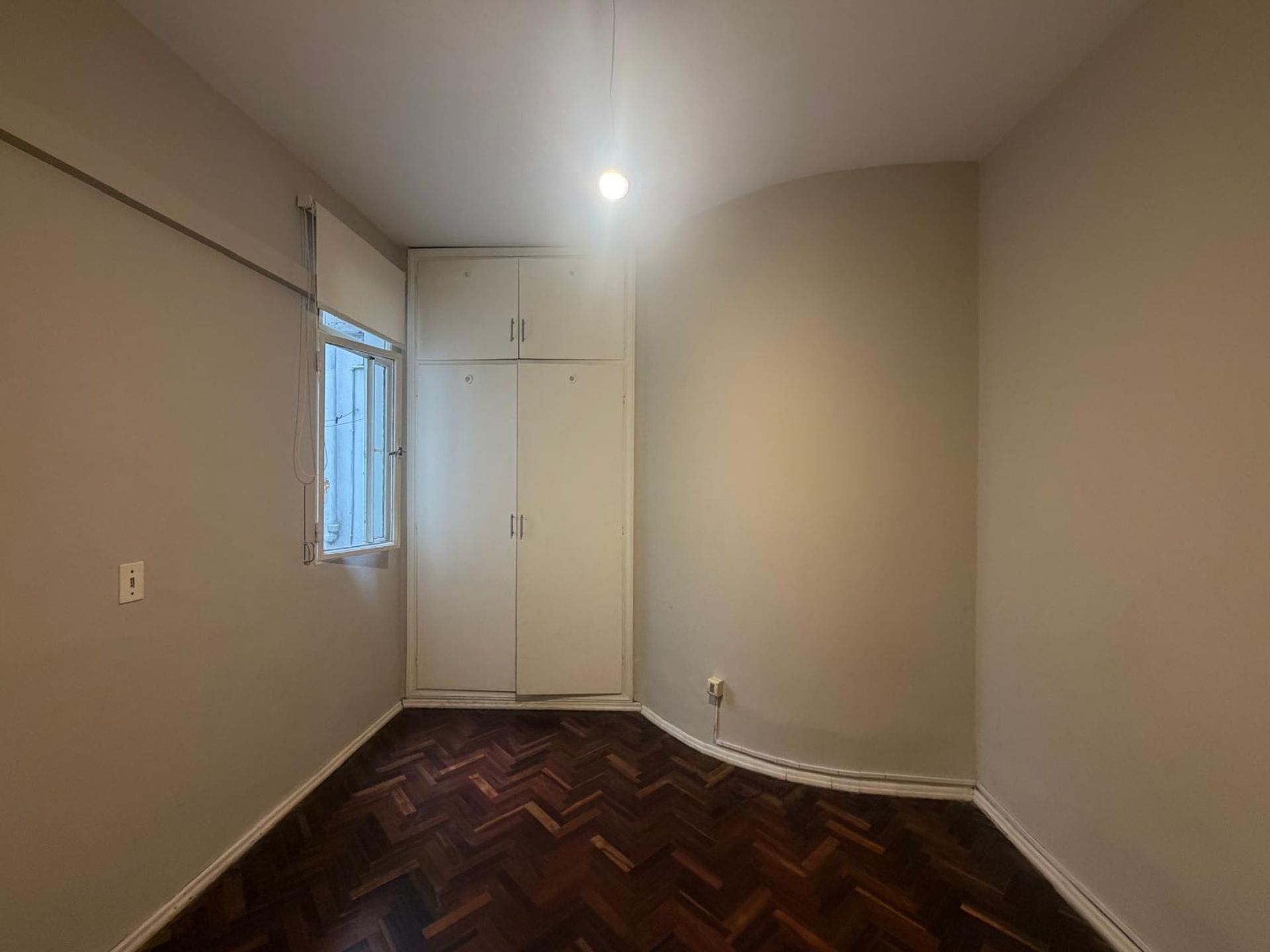 Apartamento tipo Casa ,Pocitos -Patio para entrar - 16
