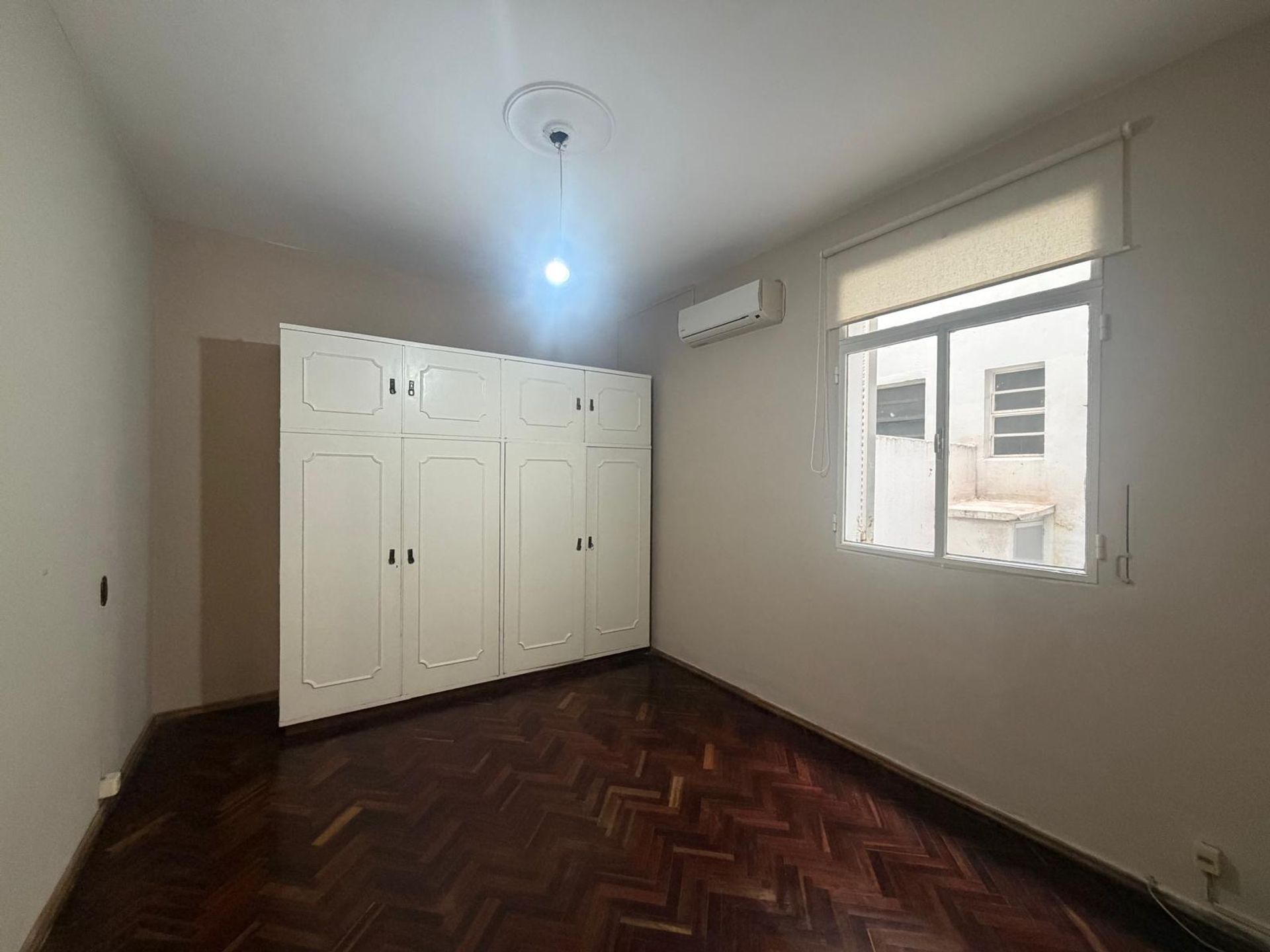 Apartamento tipo Casa ,Pocitos -Patio para entrar - 7