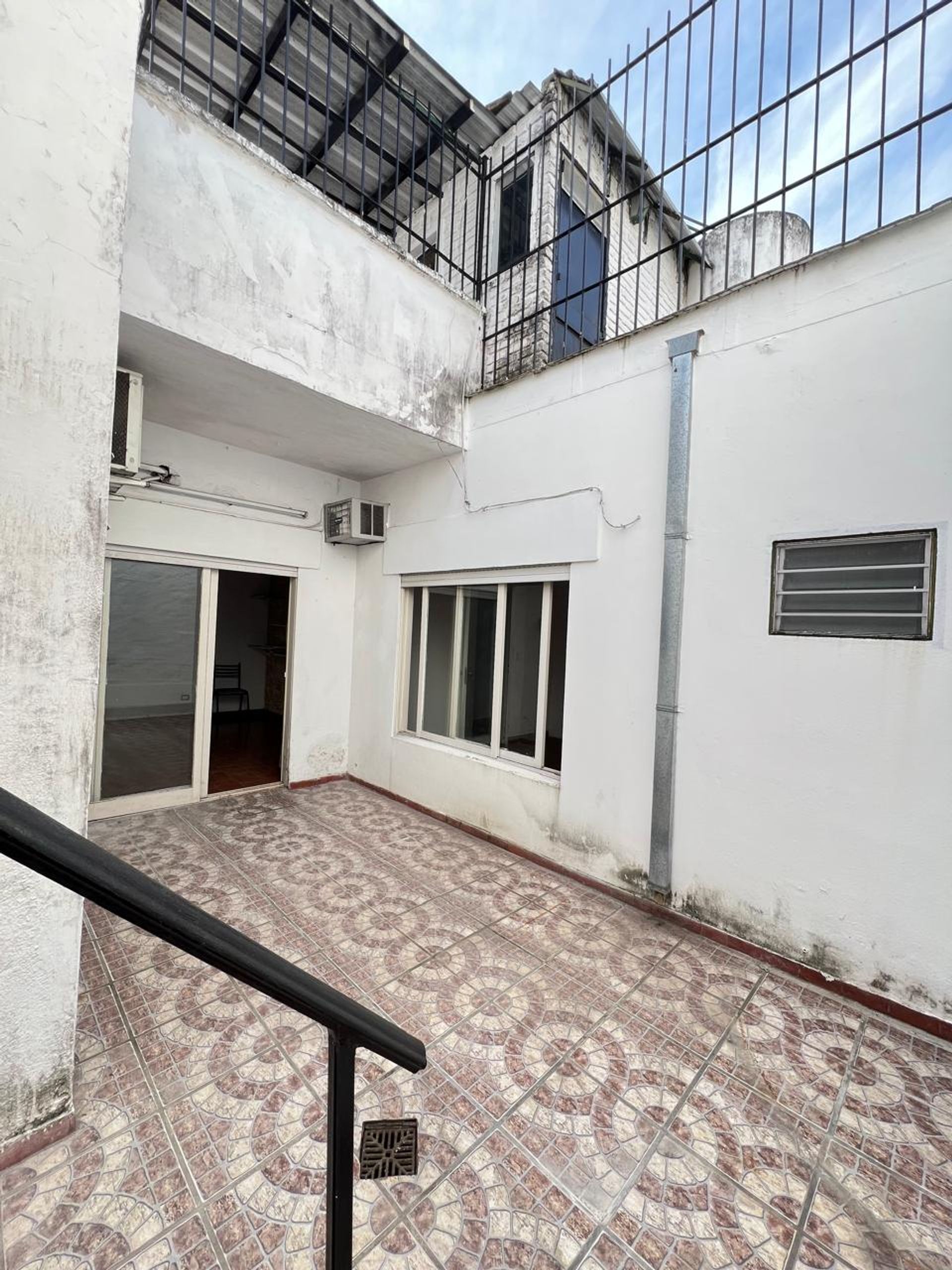 P H en Venta en La Matanza, G.B.A. Zona Oeste - USD 64.000 | Inmoup - 12