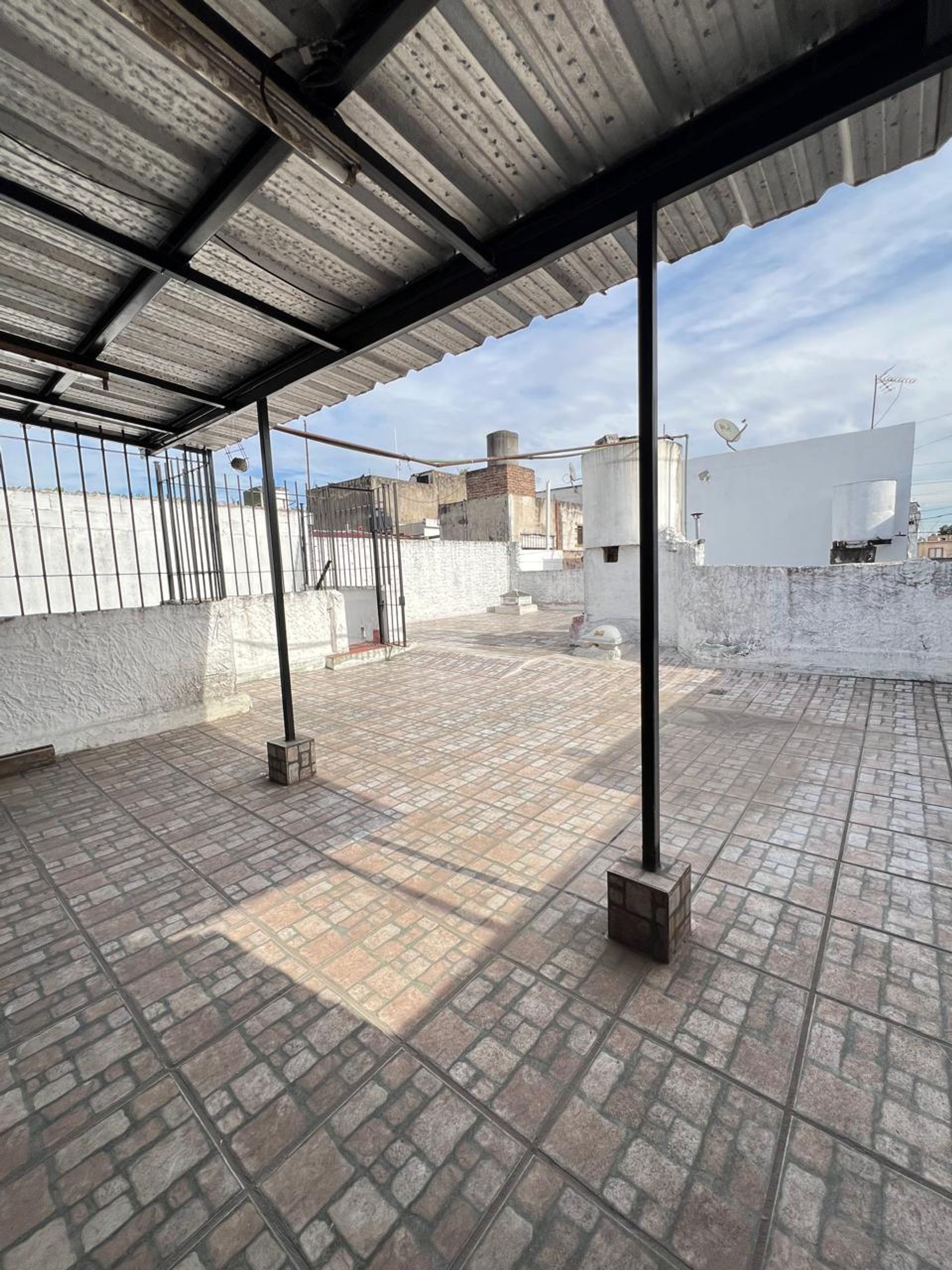 P H en Venta en La Matanza, G.B.A. Zona Oeste - USD 64.000 | Inmoup - 19