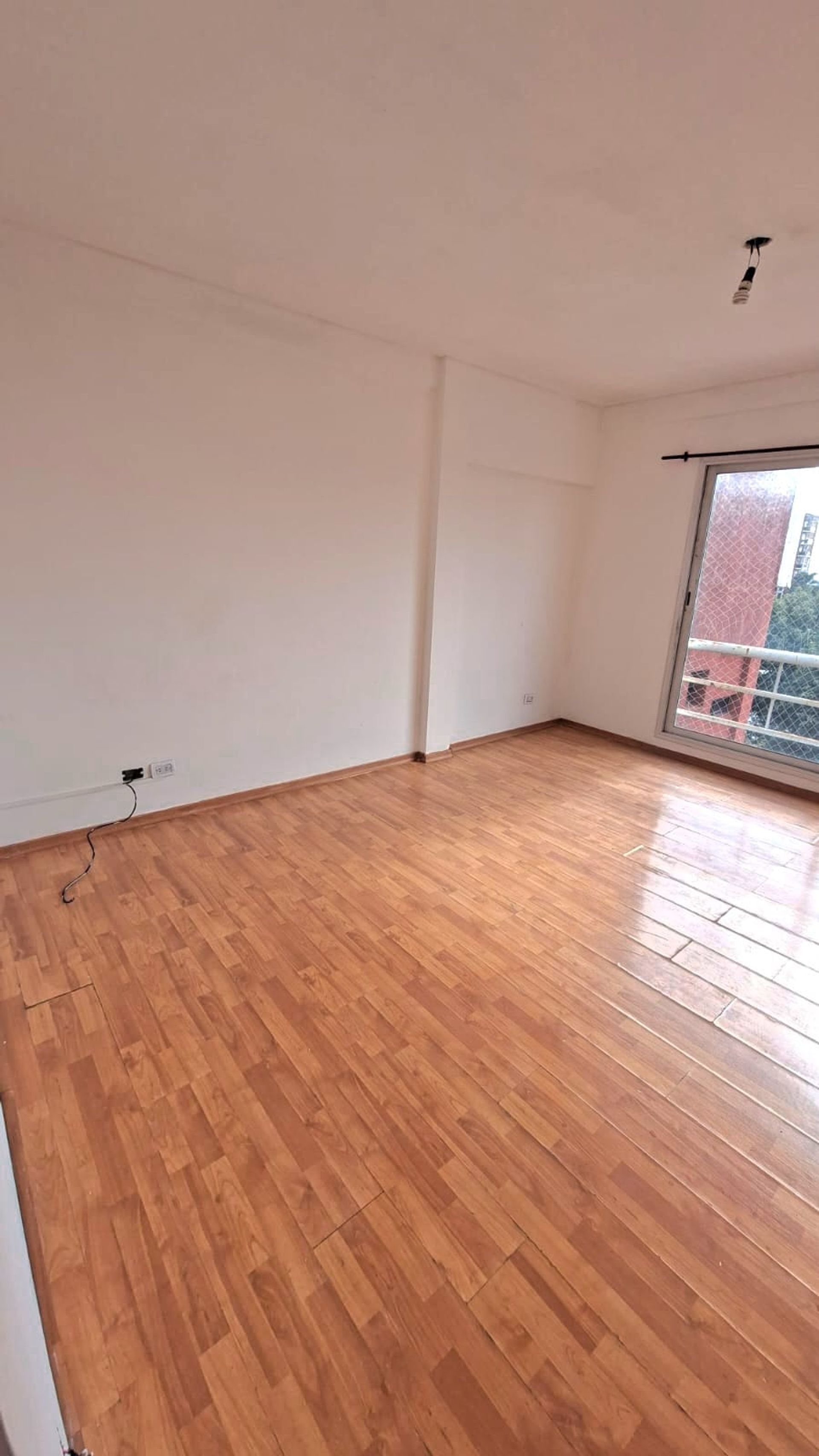 Departamento en Venta en Moron, G.B.A. Zona Oeste