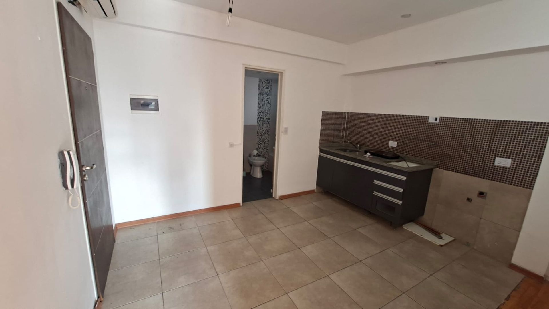 Departamento en Venta en Moron, G.B.A. Zona Oeste