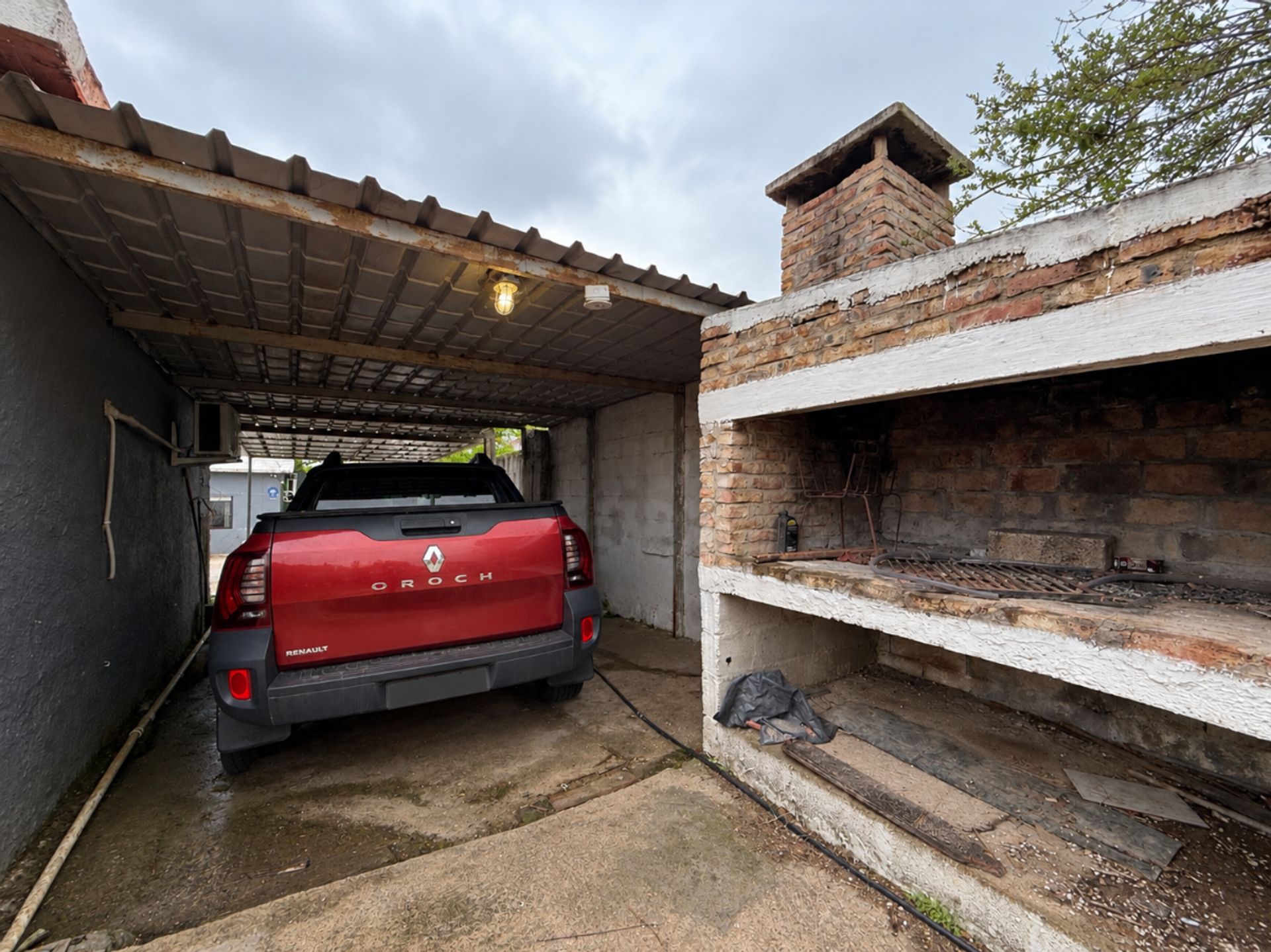 Venta de 2 casas de 1 y 2 dormitorios en Lezica - 2