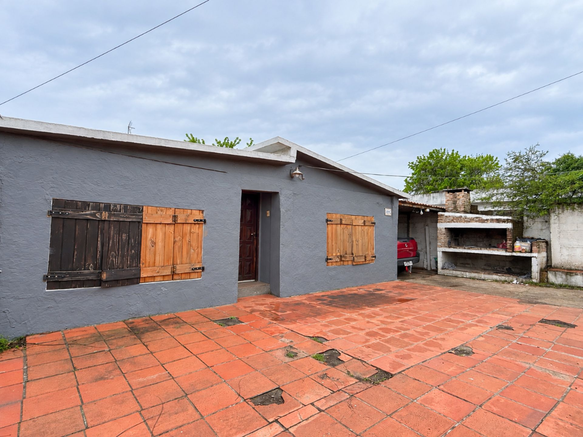 Venta de 2 casas de 1 y 2 dormitorios en Lezica - 3