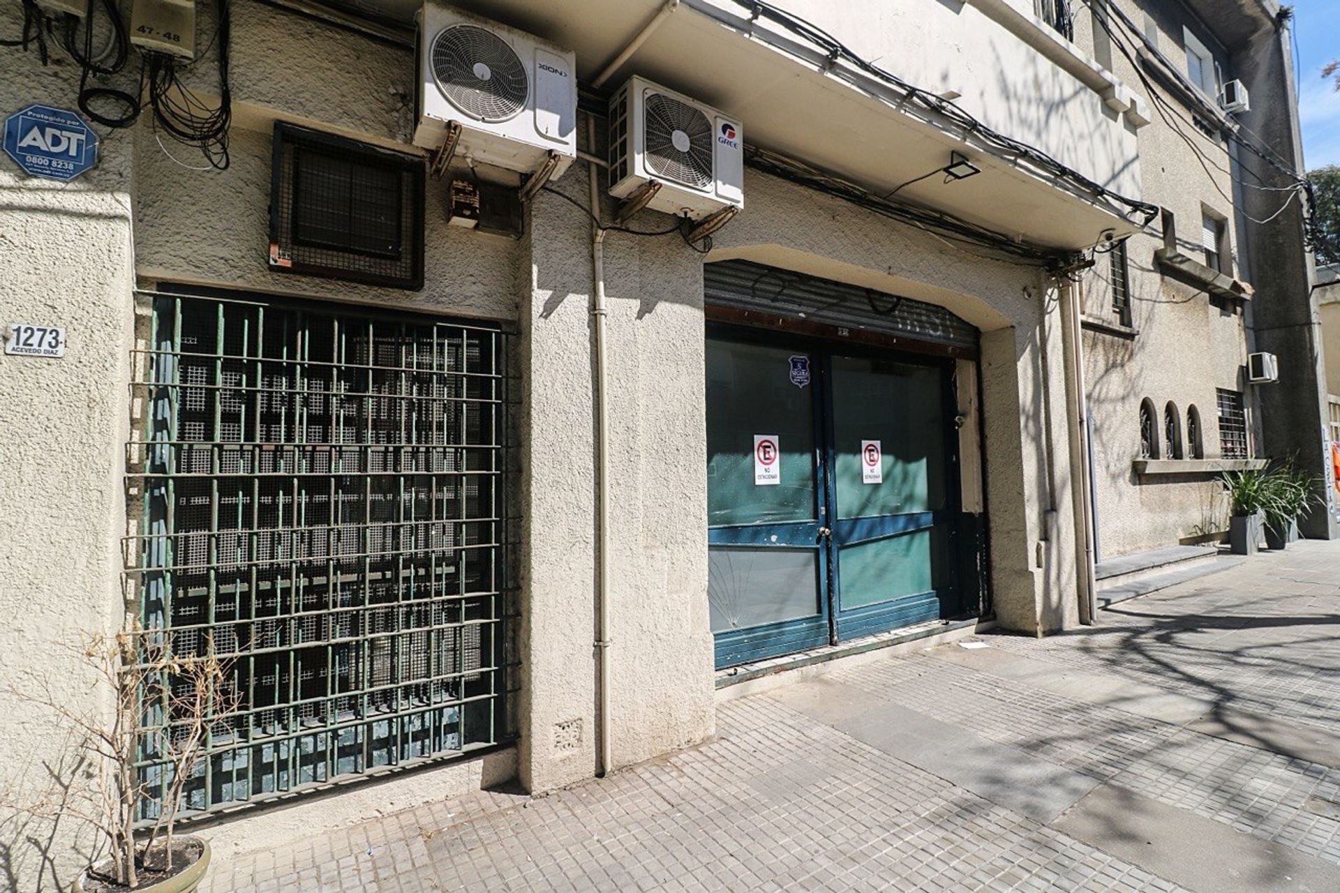 ALQUILER LOCAL/OFICINAS Y GRAN DEPÓSITO, CORDÓN - 2