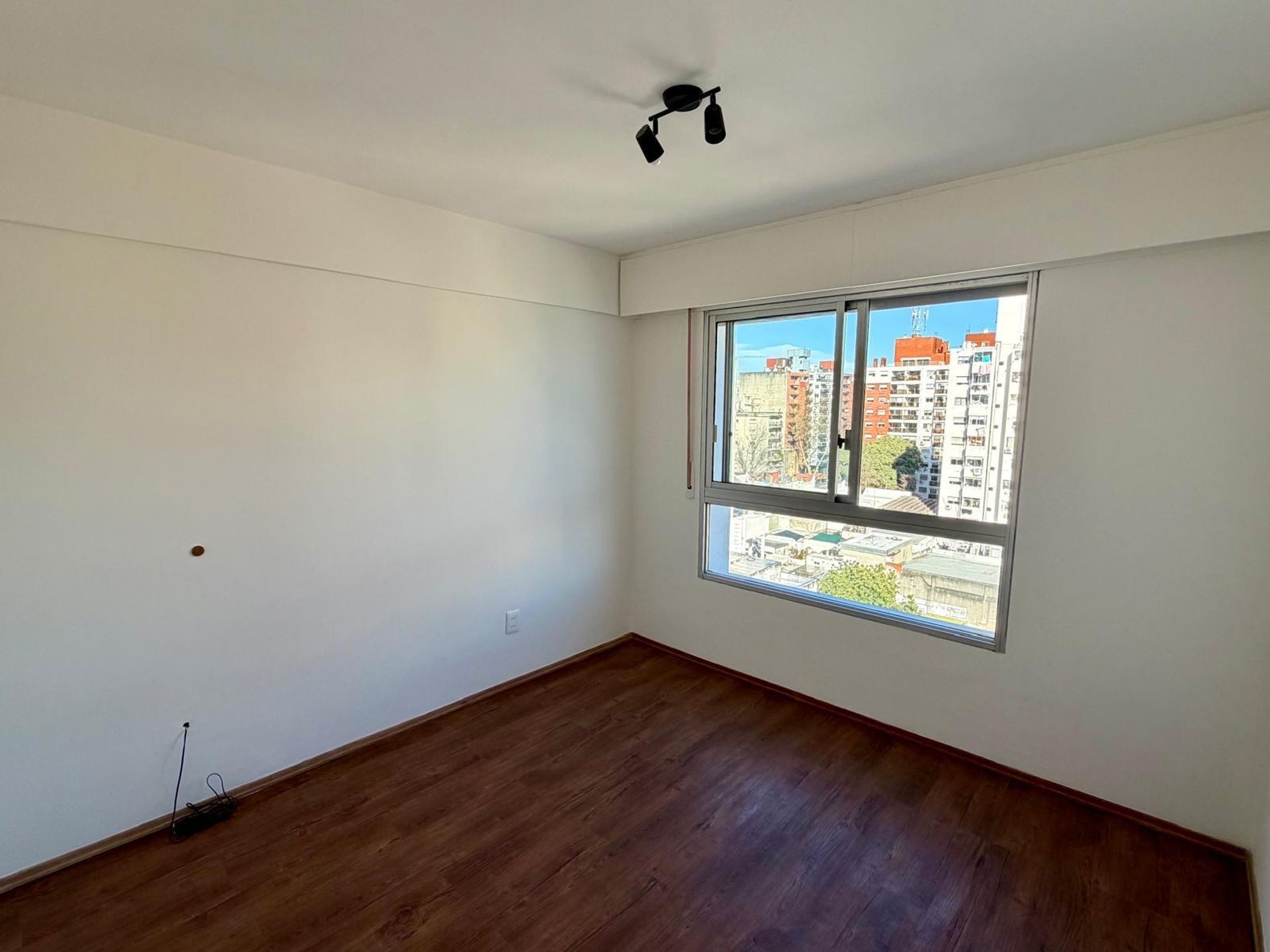 Alquiler 1 dorm, piso alto al frente Pocitos - 4