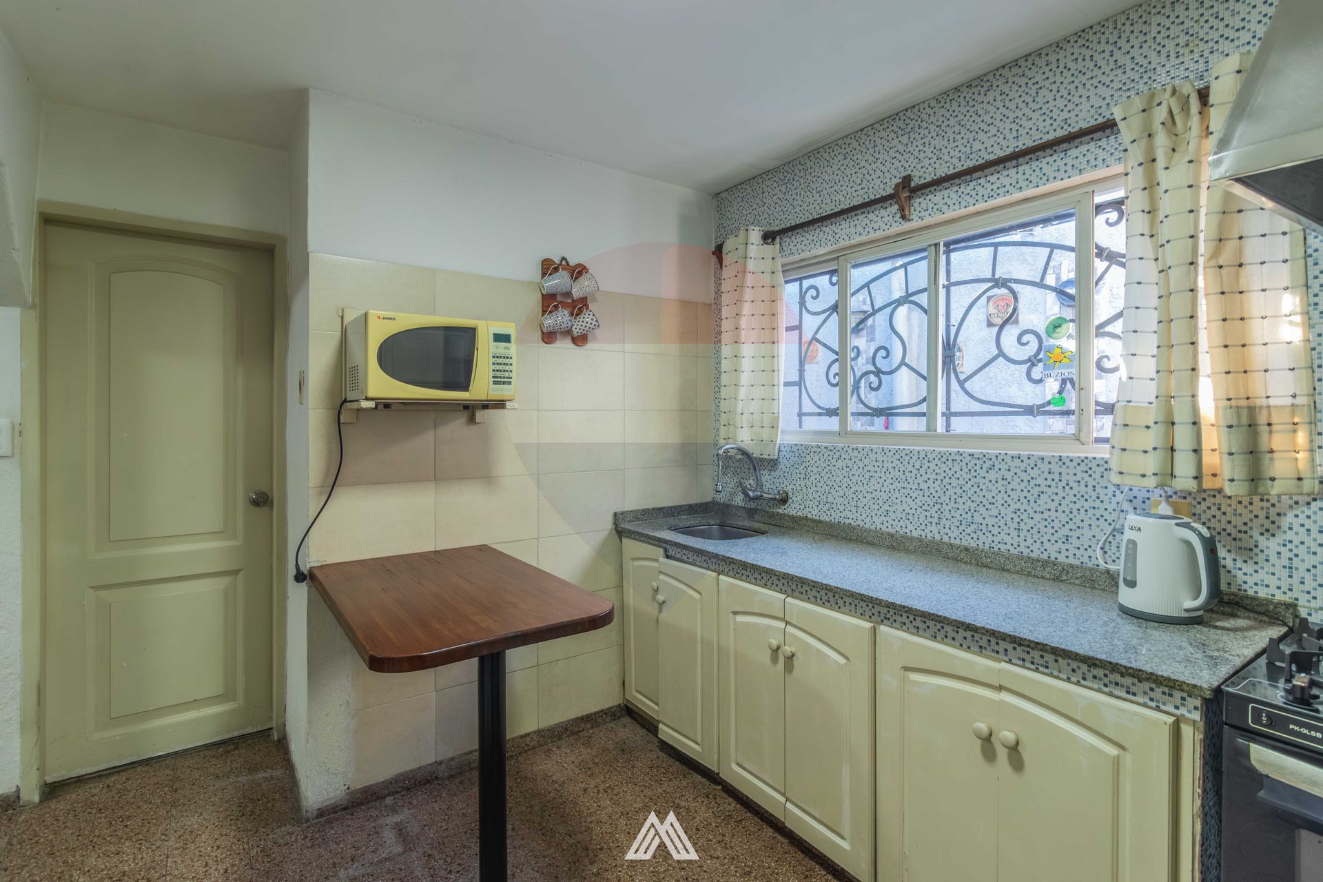 Casa en venta - Union - 2 dormitorios y garaje - 13